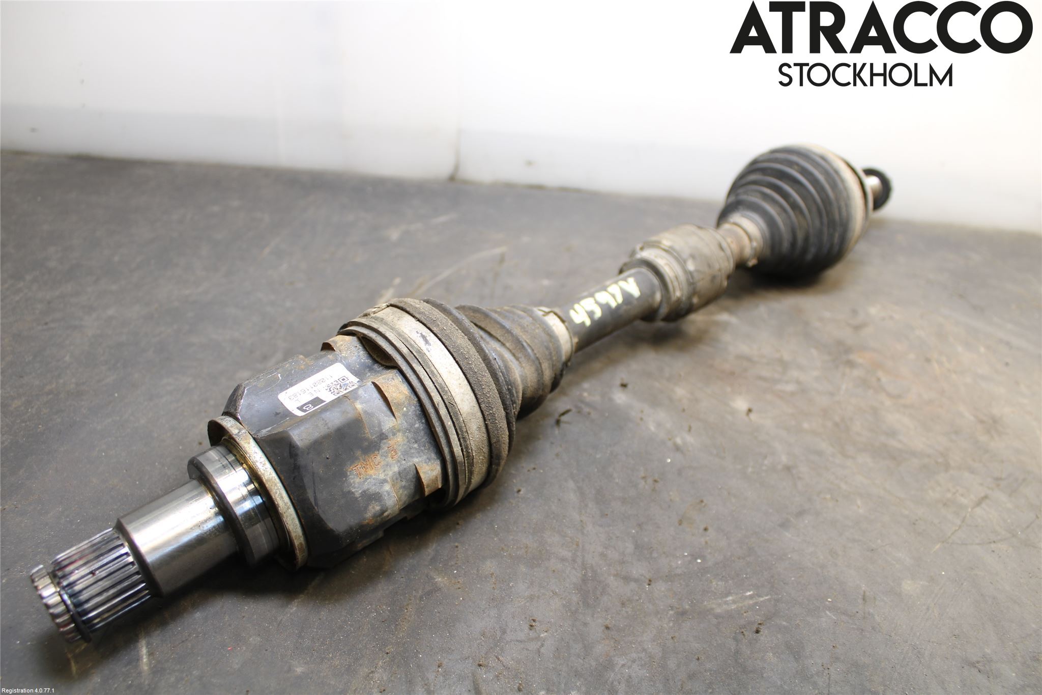 Toyota PRIUS ZVW30 09-20 Drivaxel Fram Vänster
