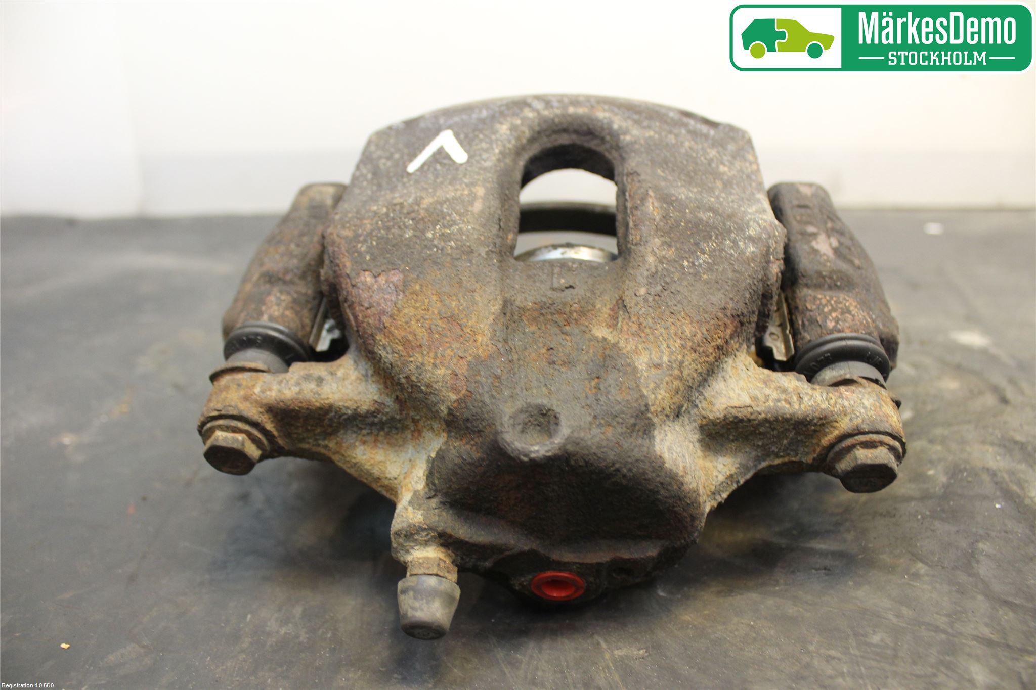 Toyota AURIS 10-12 Bromsok Fram Vänster