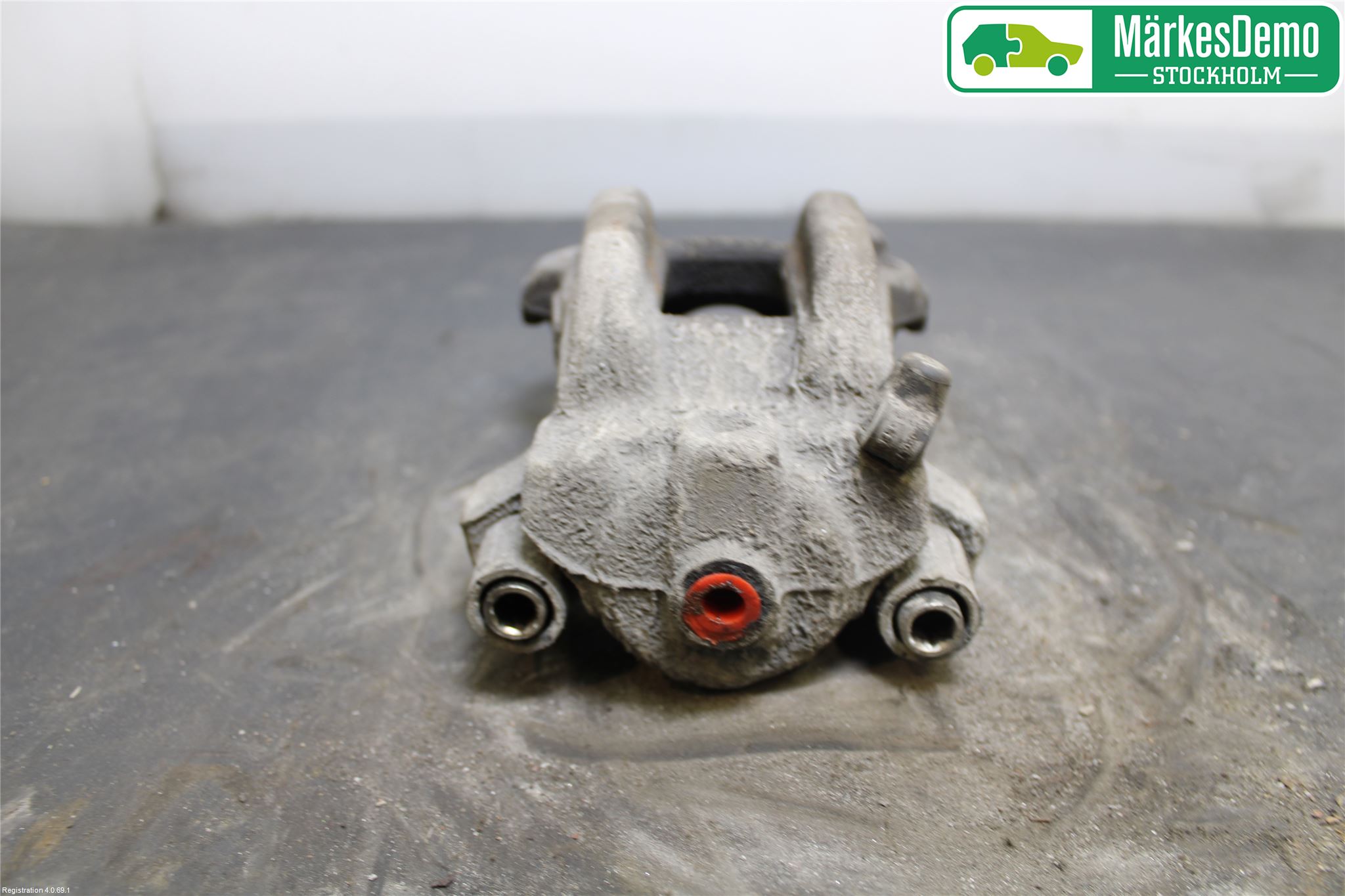 BMW 3 F30/F31/F80 12-19 Bromsok Bak Höger