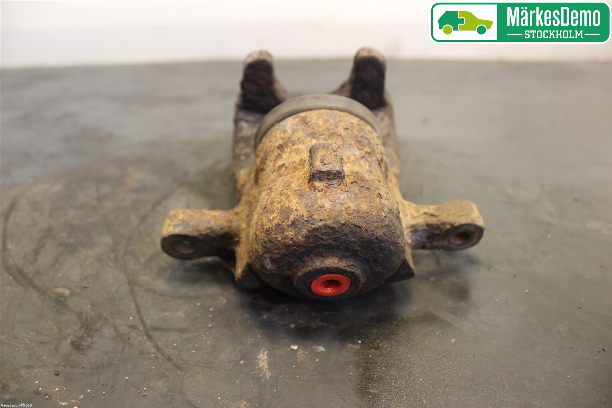 BMW 1 E87/81 5D/3D 03-11 Bromsok Bak Höger