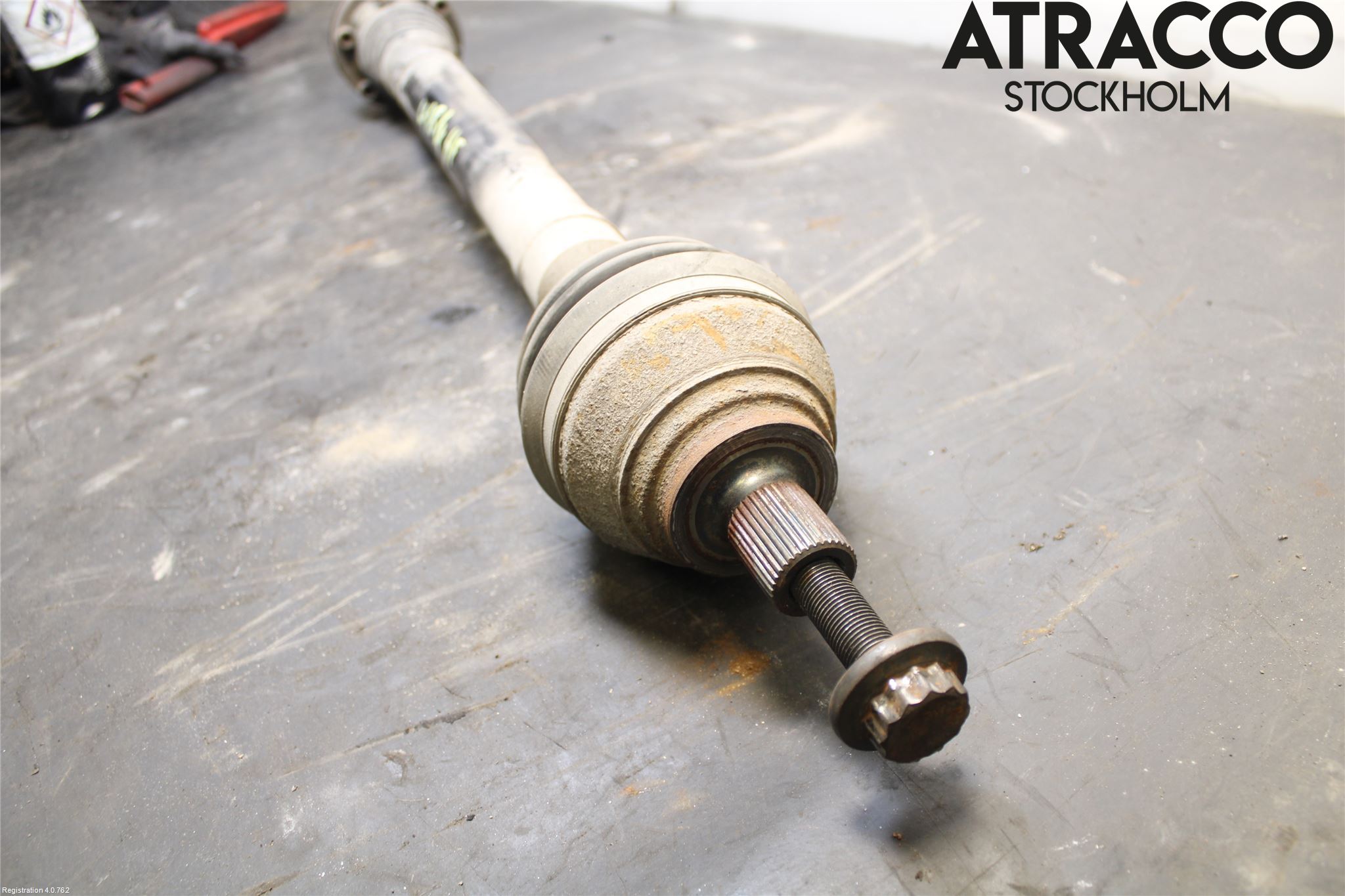 Volkswagen VW GOLF VI 09-13 Drivaxel Fram Höger