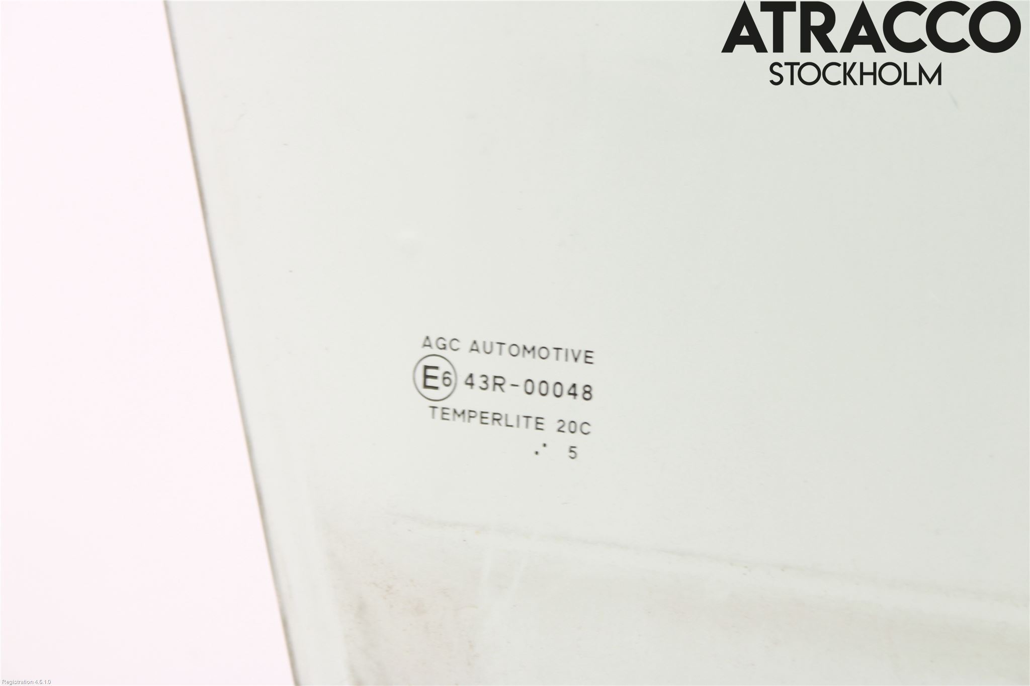 Peugeot 108 15-22 Dörruta Fram Höger