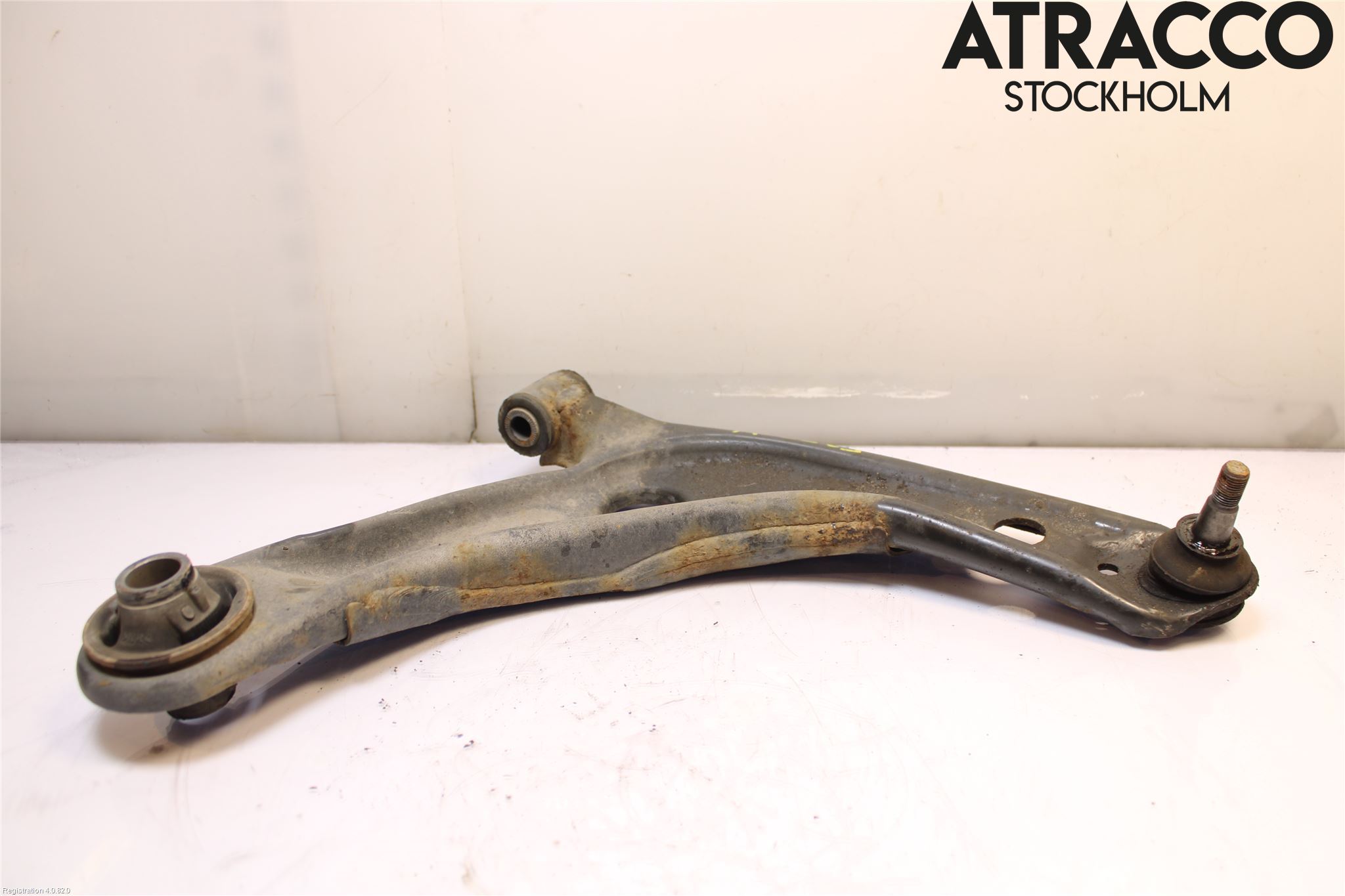 Toyota YARIS XP130 15-20 Bärarm Fram Undre Hö