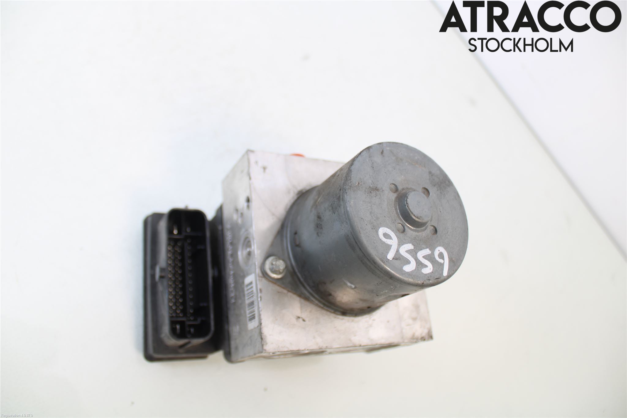 Volkswagen VW PASSAT 11-14 Abs Hydraulaggregat