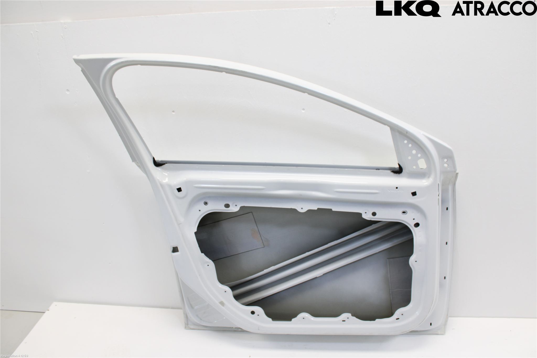 Volvo V40 12-19 Dörr Fram Vänster