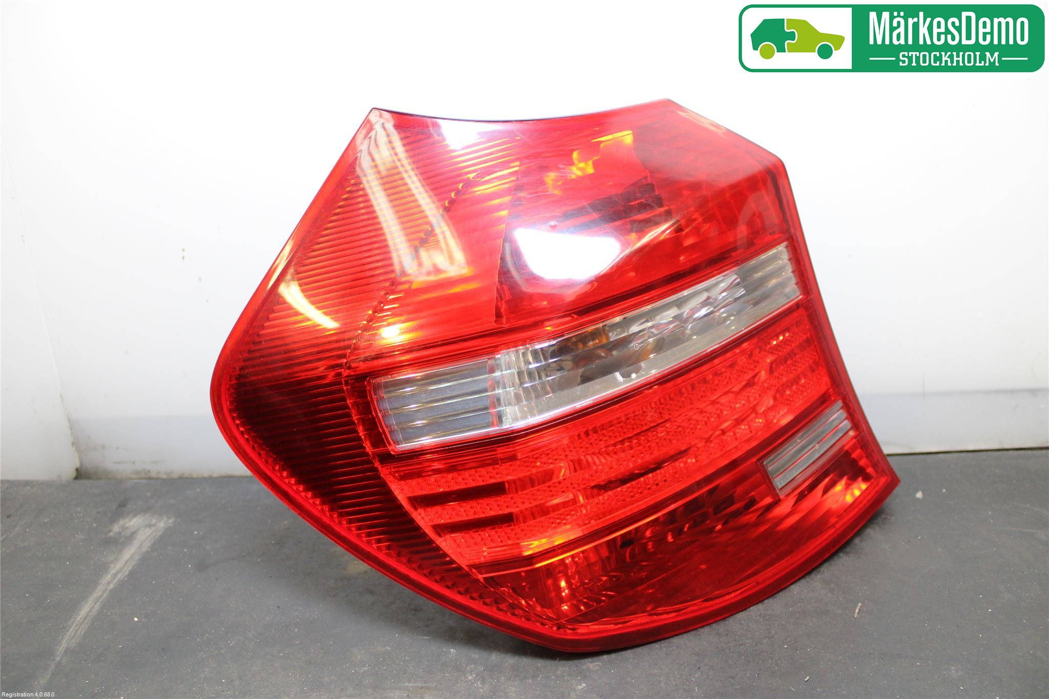 BMW 1 E87/81 5D/3D 03-11 Bakljus Vänster