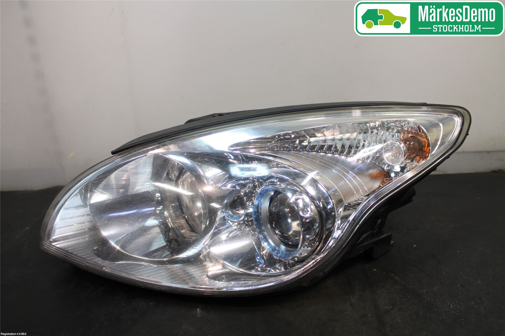 Hyundai i30 FD 07-12 Strålkastare Vänster