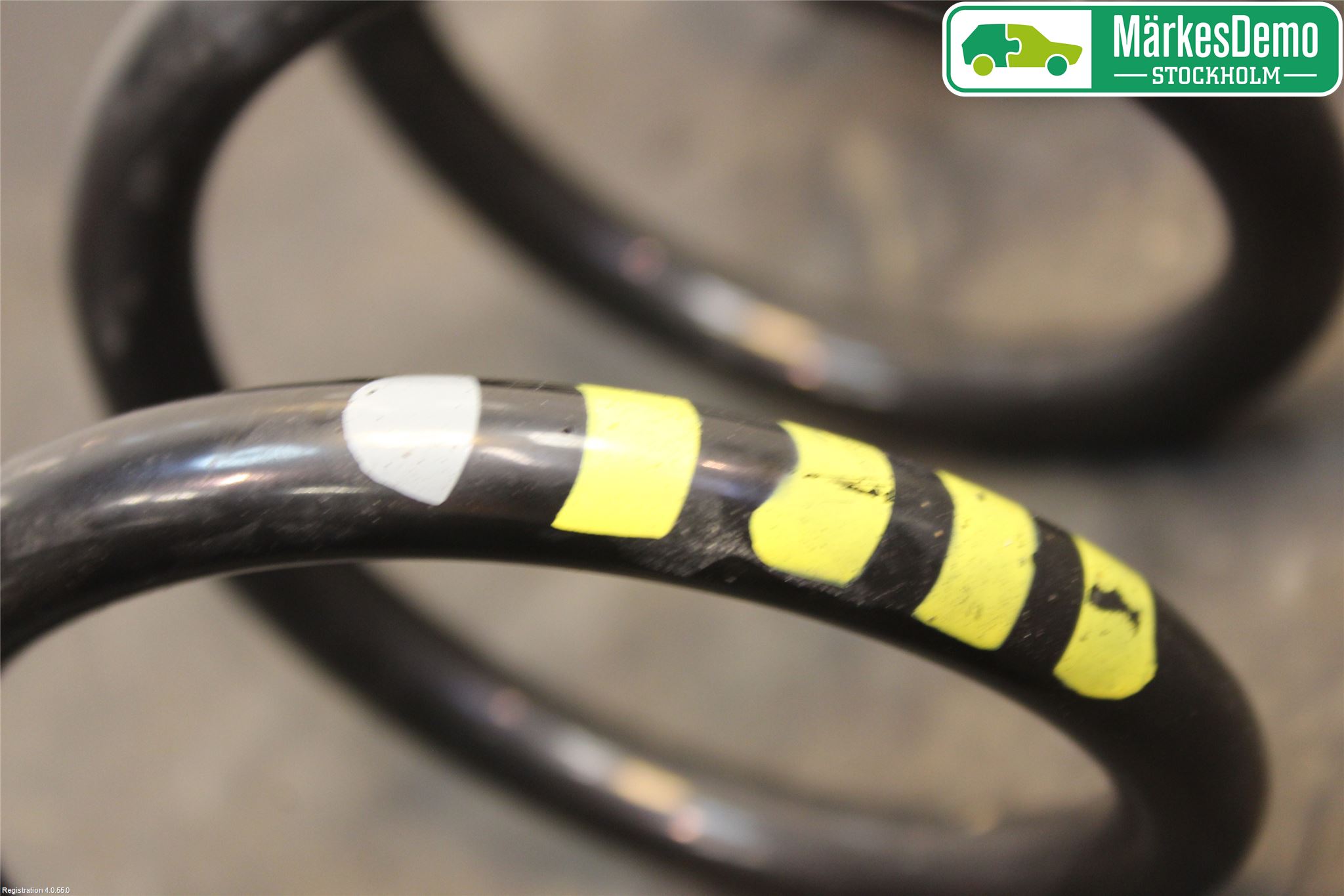 Audi Q3 8U 12-18 Fjäder Bak