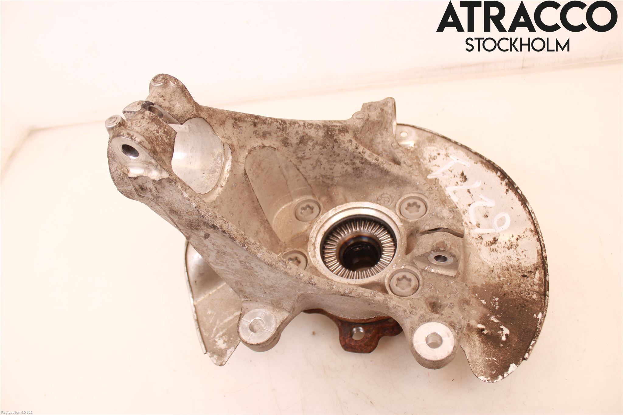 BMW X1/iX1 U11 23- Styrspindel Lagerhus Hö