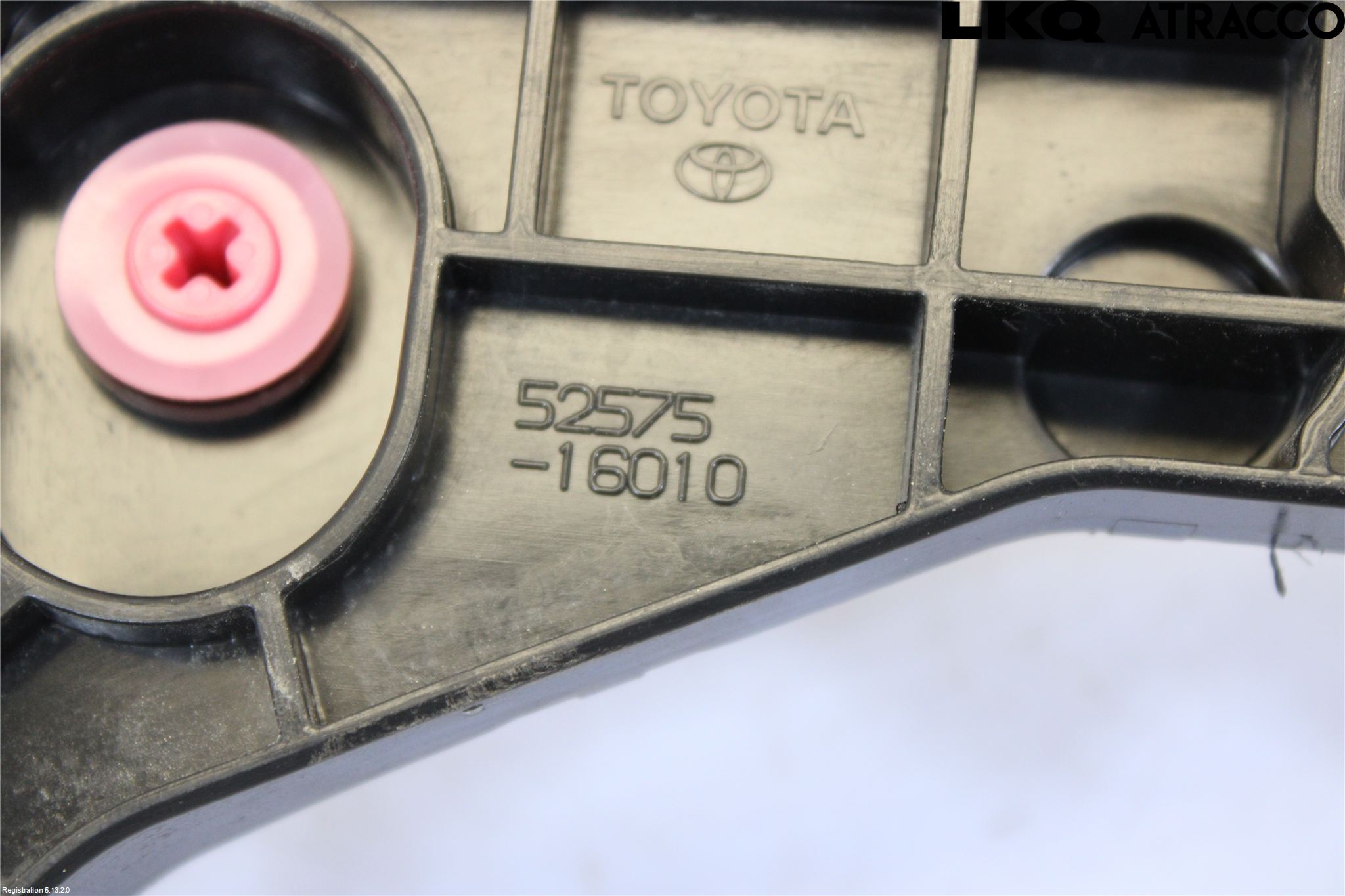 Toyota COROLLA CROSS XG10 22- Stötfångarfäste Bak Hö
