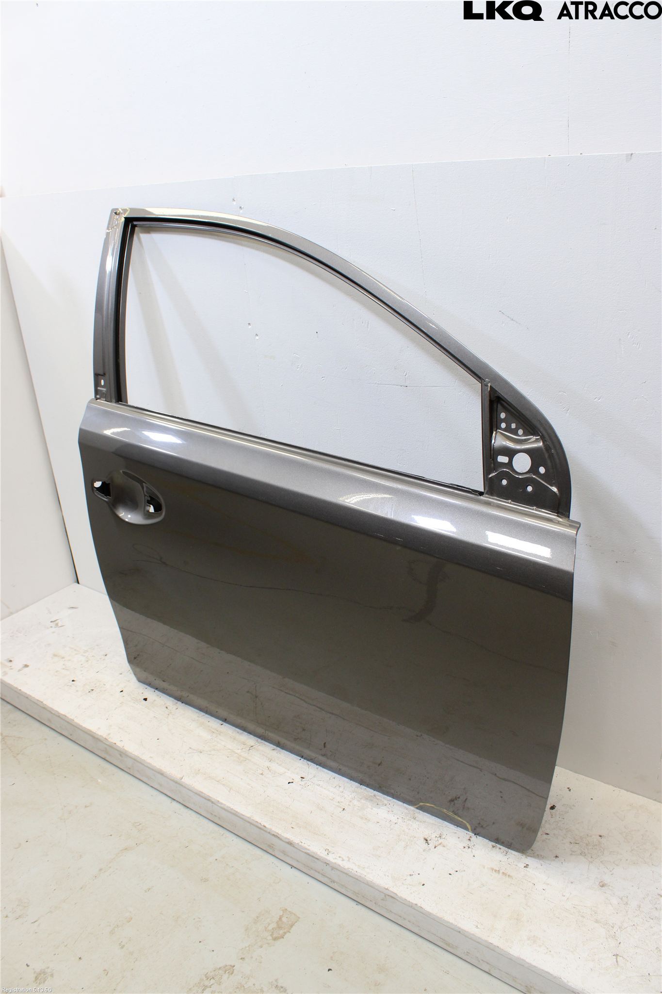 Toyota AURIS 13-19 Dörr Fram Höger