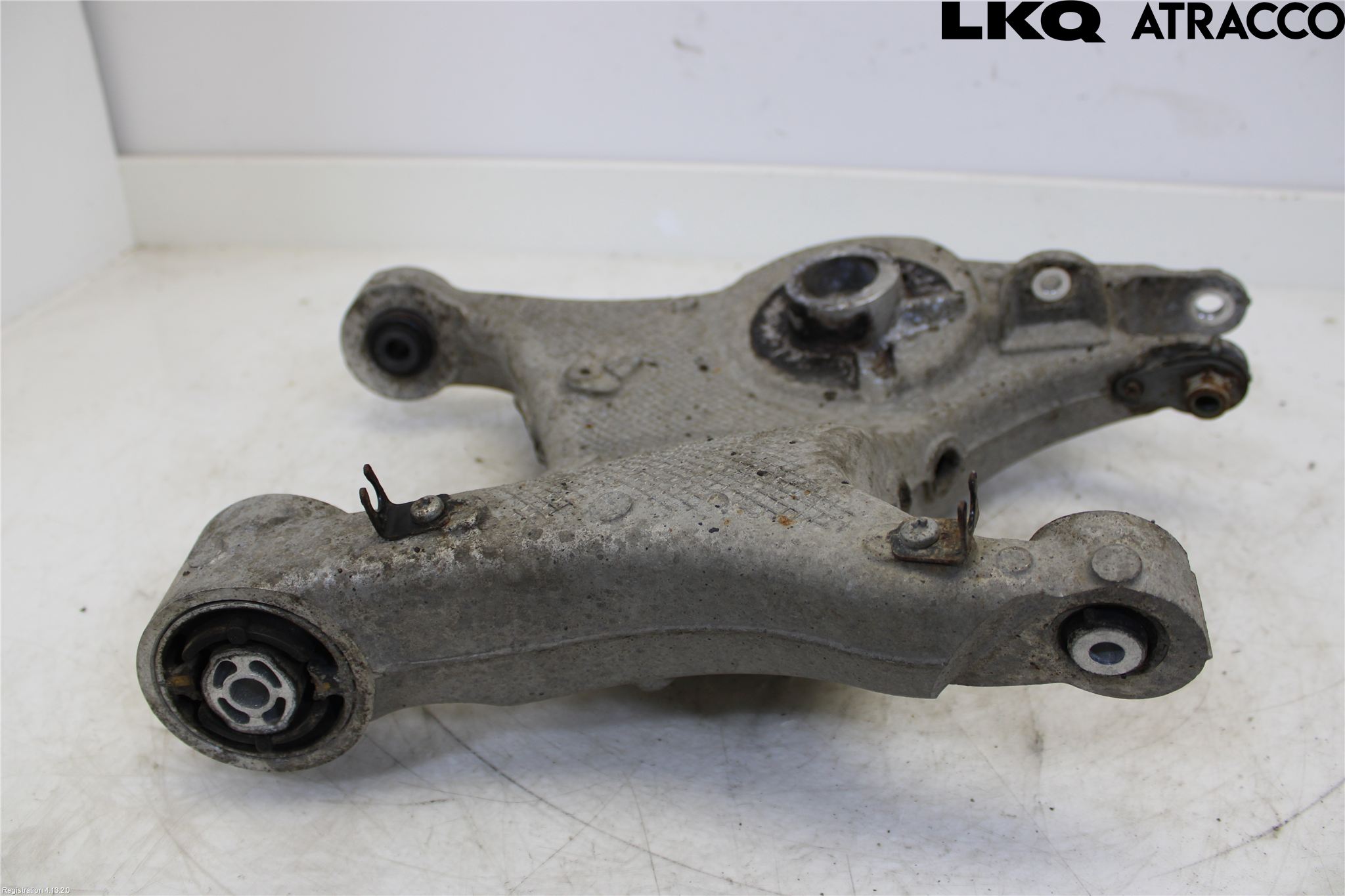 Landrover RANGE ROVER VELAR (L560) 17- Bärarm Bak Vänster