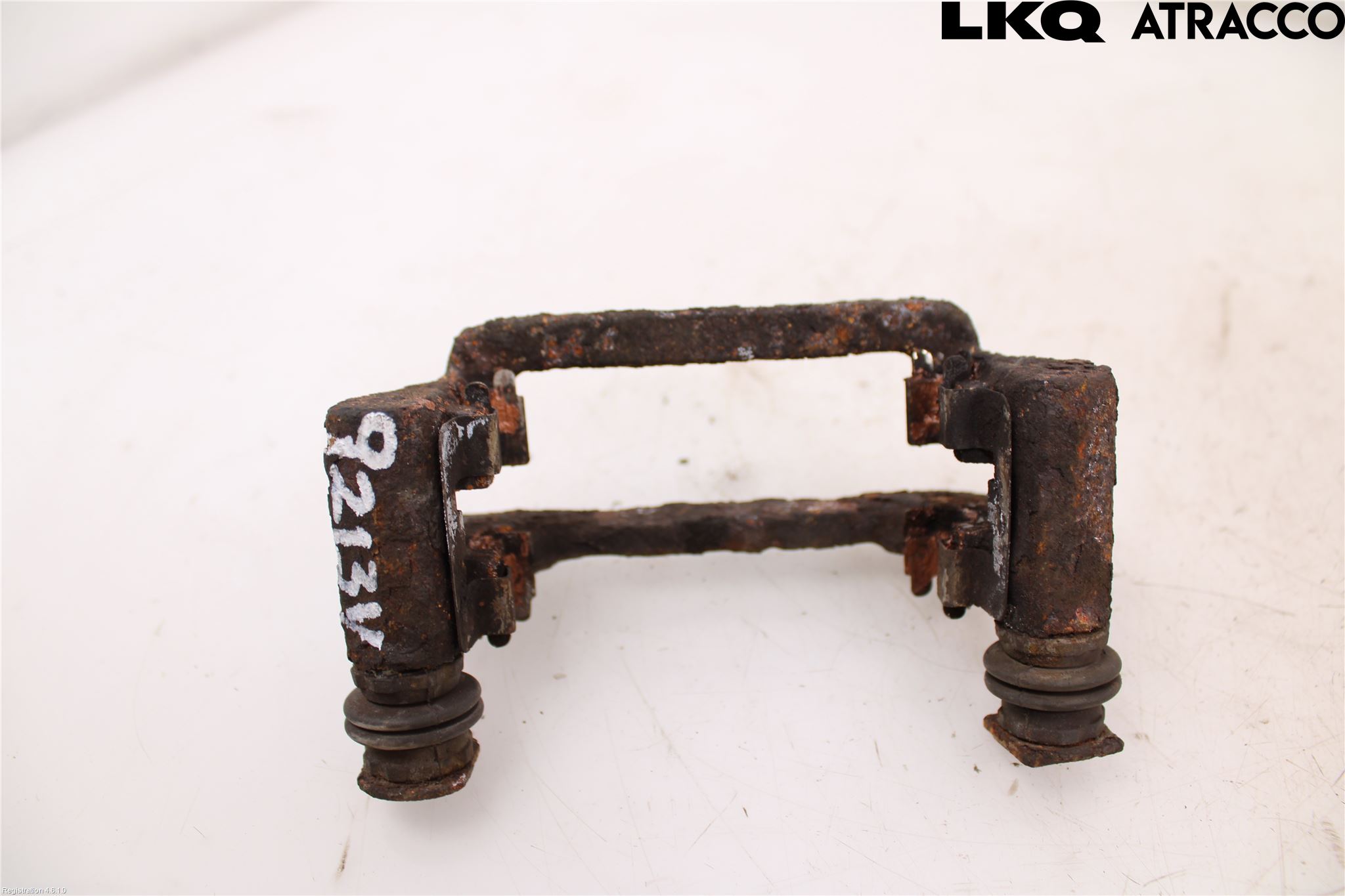 Toyota COROLLA 02-07 Bromsokshållare