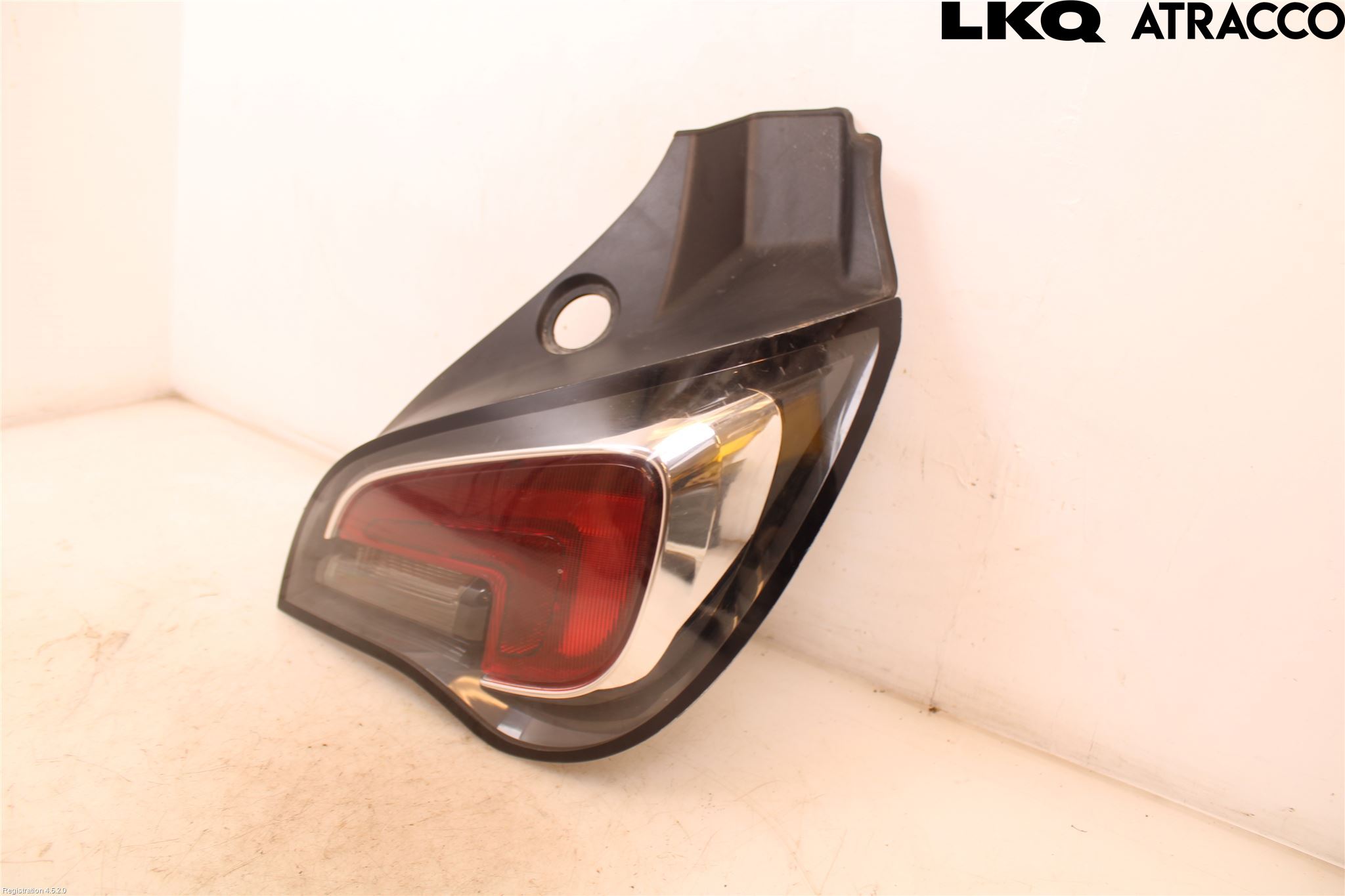 Opel ADAM 13-20 Bakljus Höger