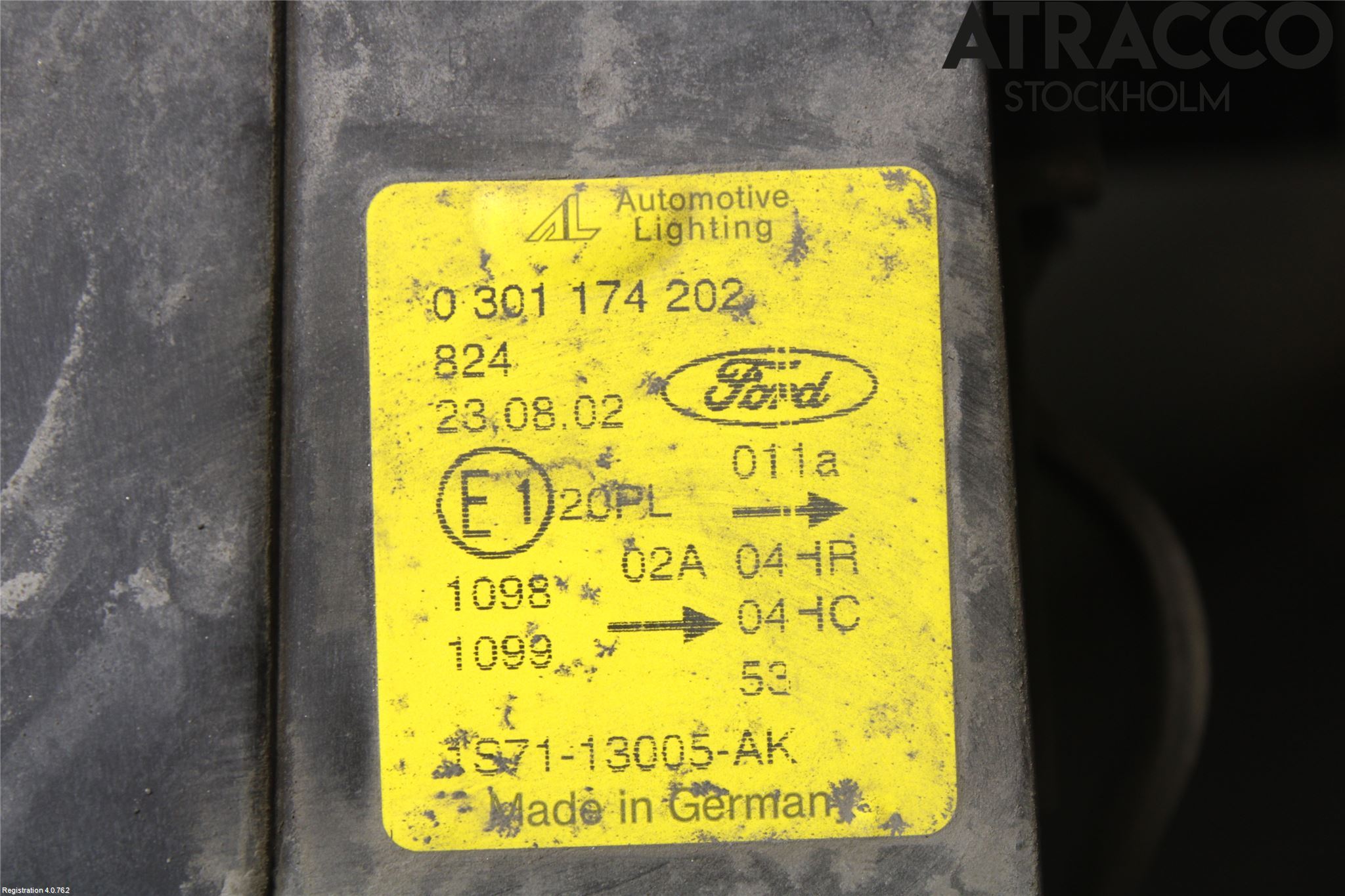 Ford MONDEO     01-06 Strålkastare Höger