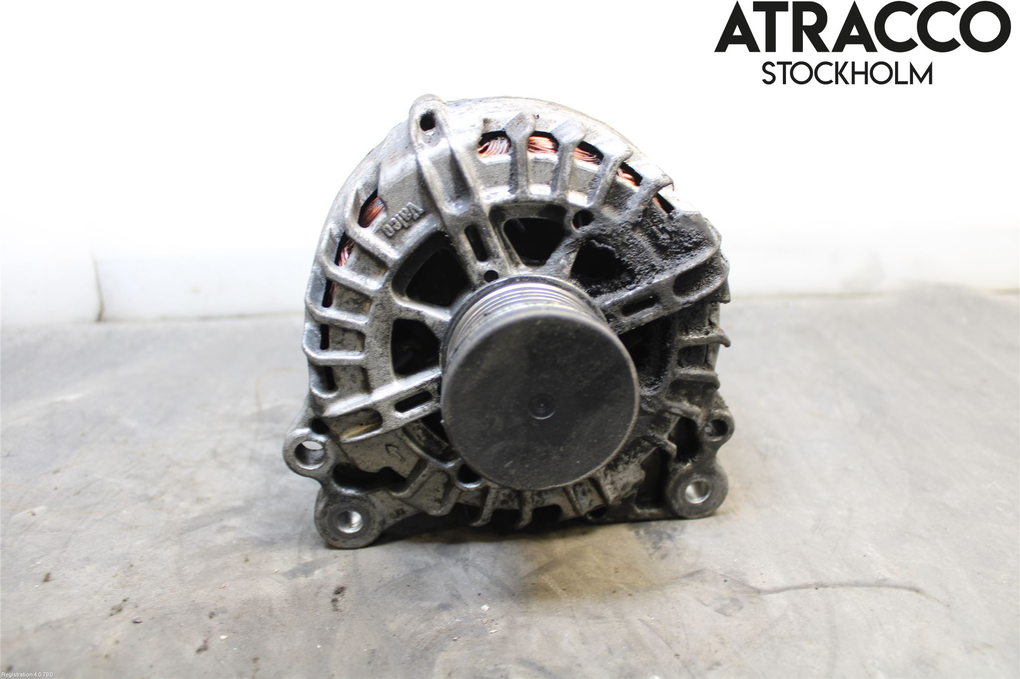 Volkswagen VW GOLF VI 09-13 Generator