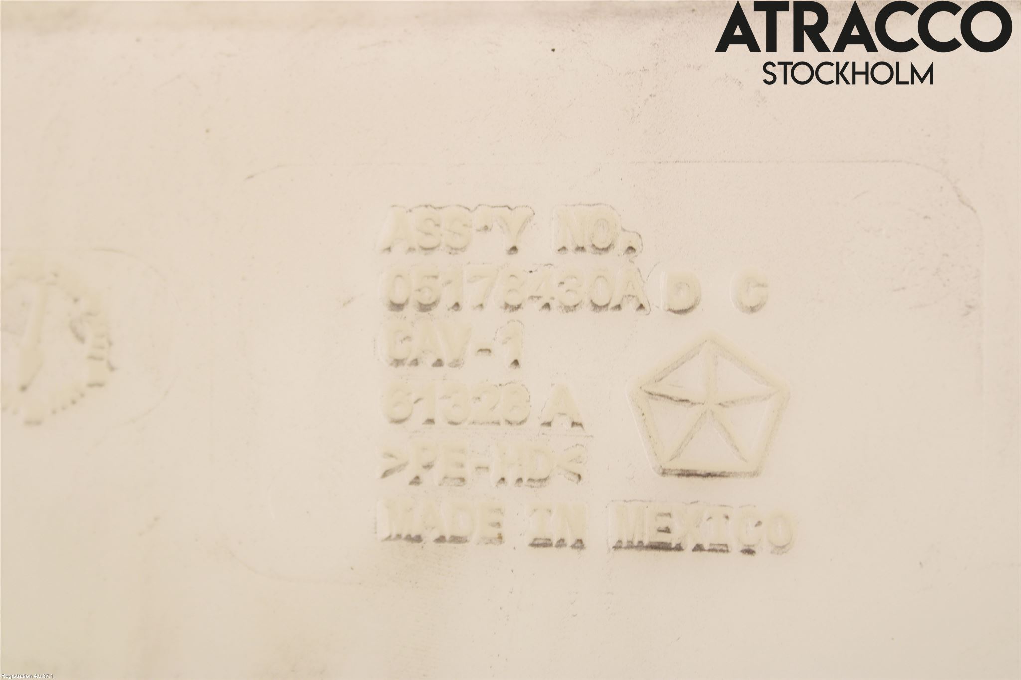 Fiat FREEMONT Spolartank Vindruta-Strål