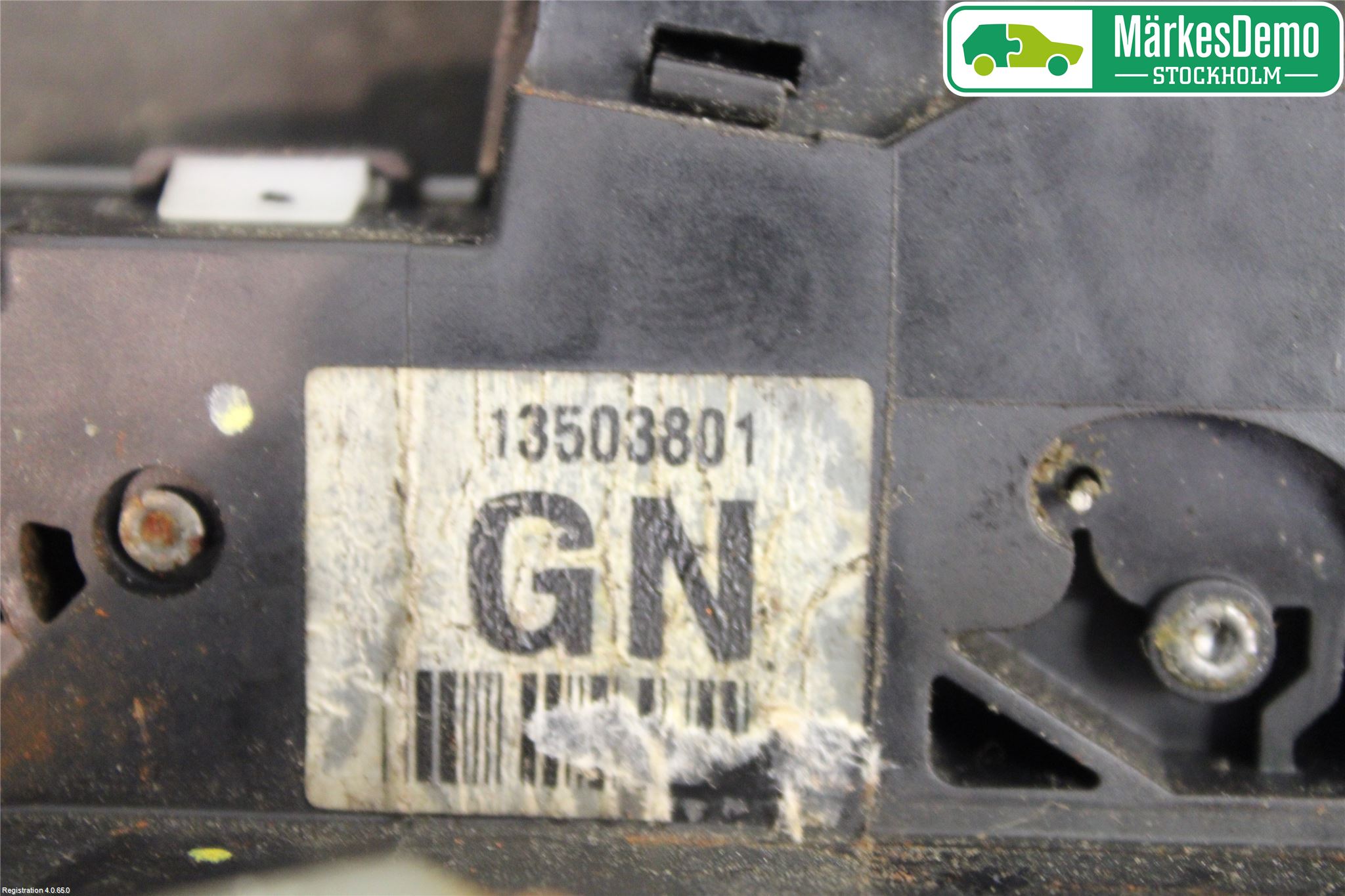 Opel INSIGNIA 09-16 Låskista-Dörrlås