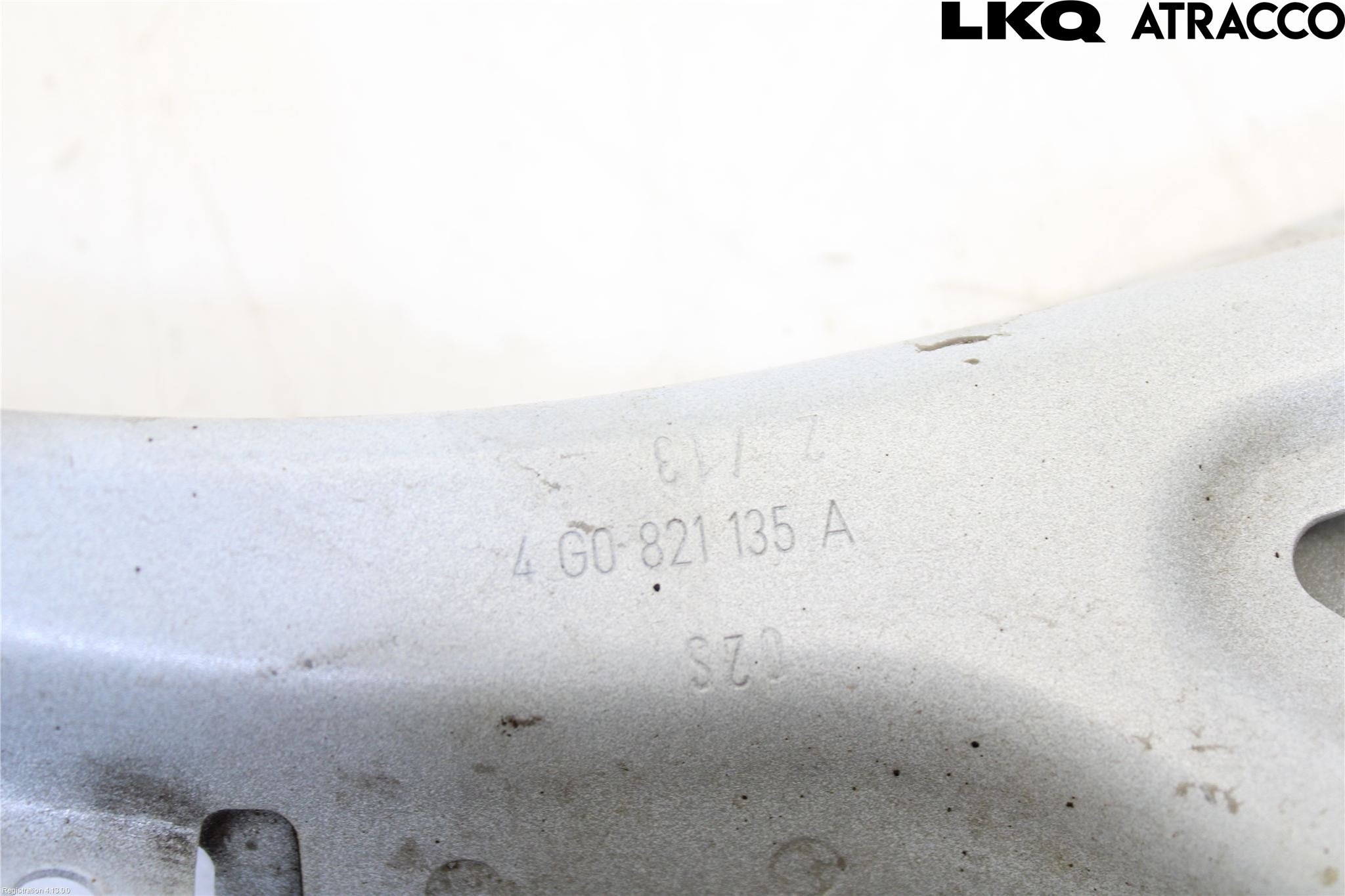 Audi A6/S6 4G 11-18 Skärmfäste Fram Vä