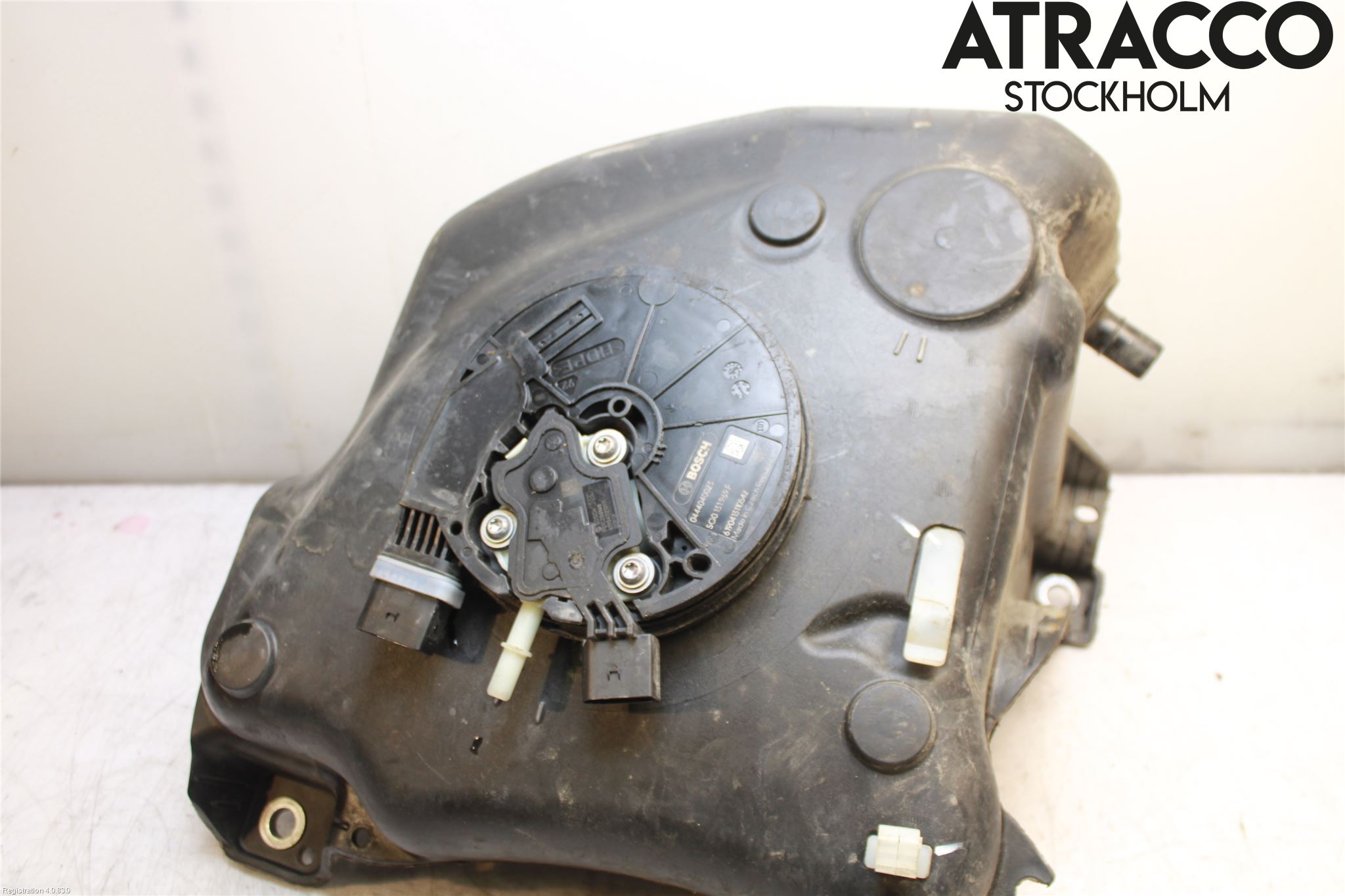 Volkswagen VW PASSAT 15-19 Adblue Tank