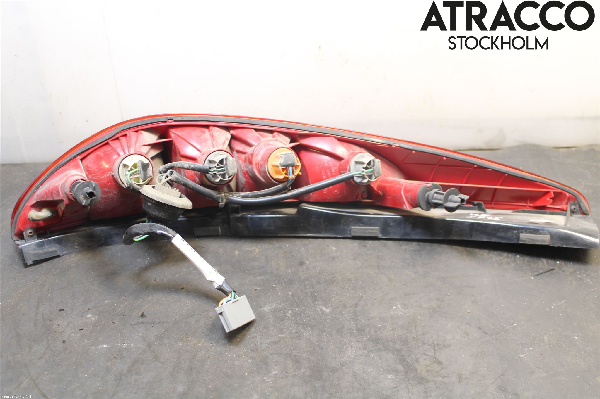 Ford MONDEO     01-06 Bakljus Höger