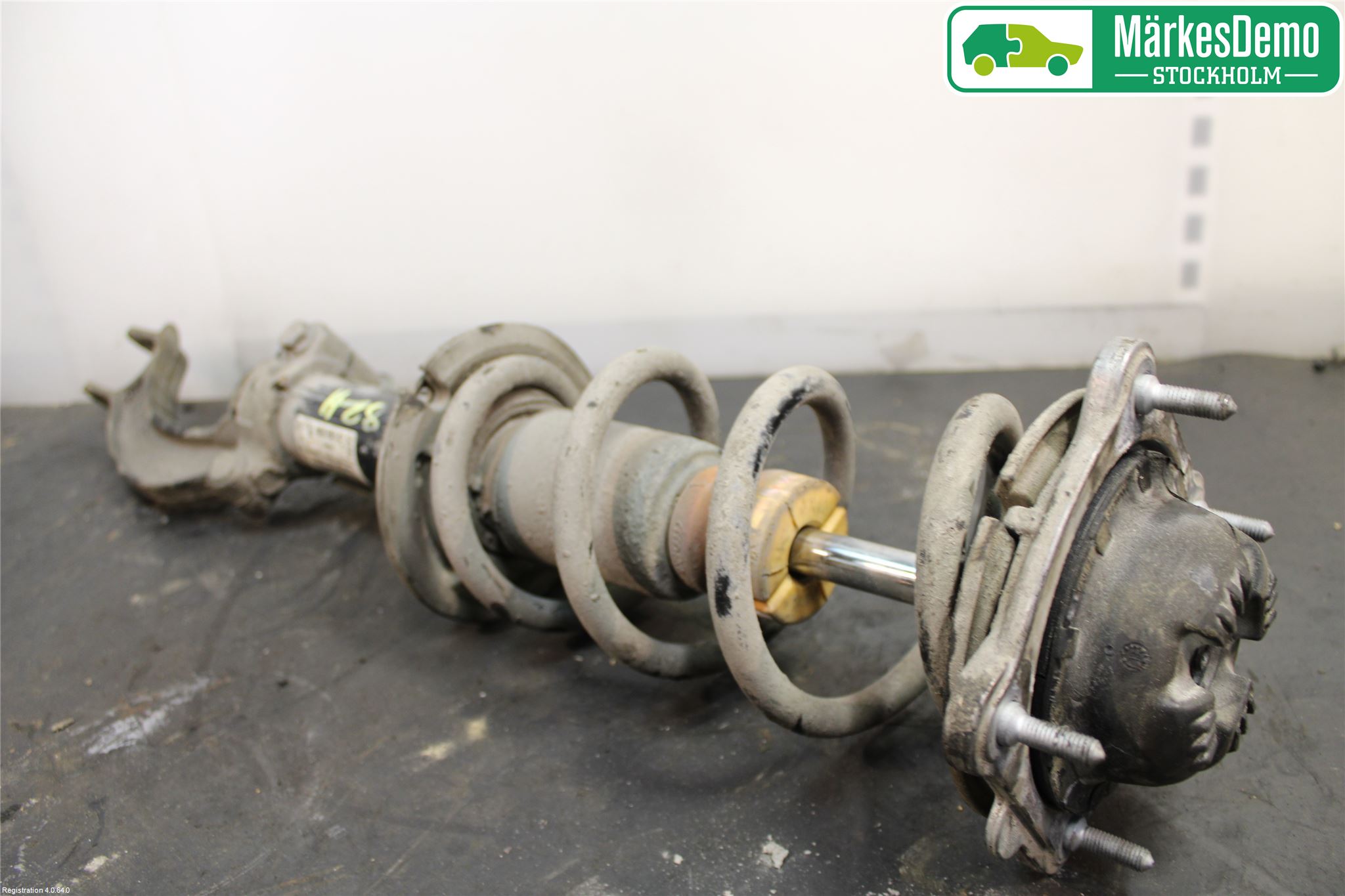 Audi A6/S6 4G 11-18 Fjäderben Fram Höger