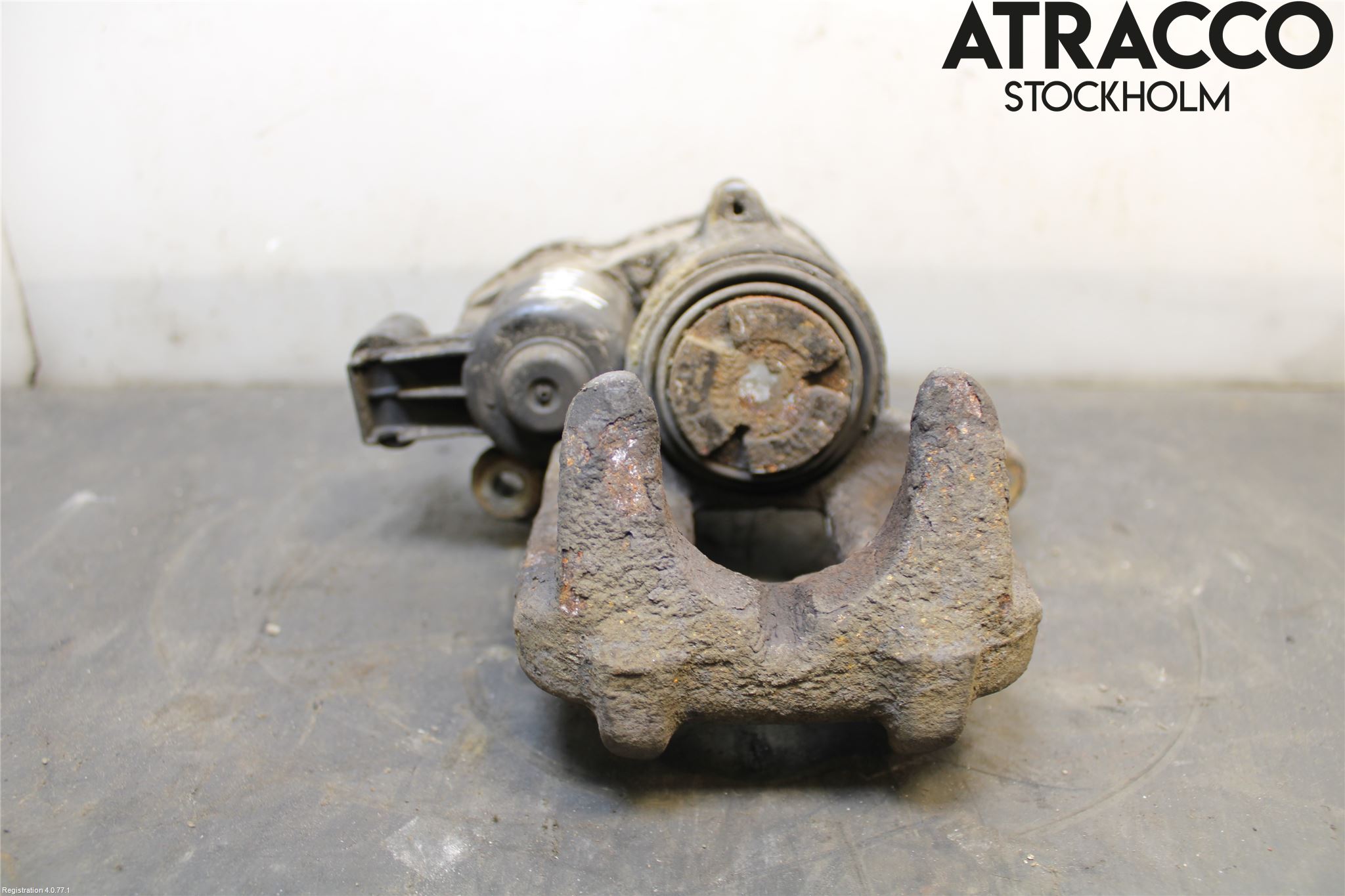 BMW 5 F10/F11/F18 09-17 Bromsok Bak Höger