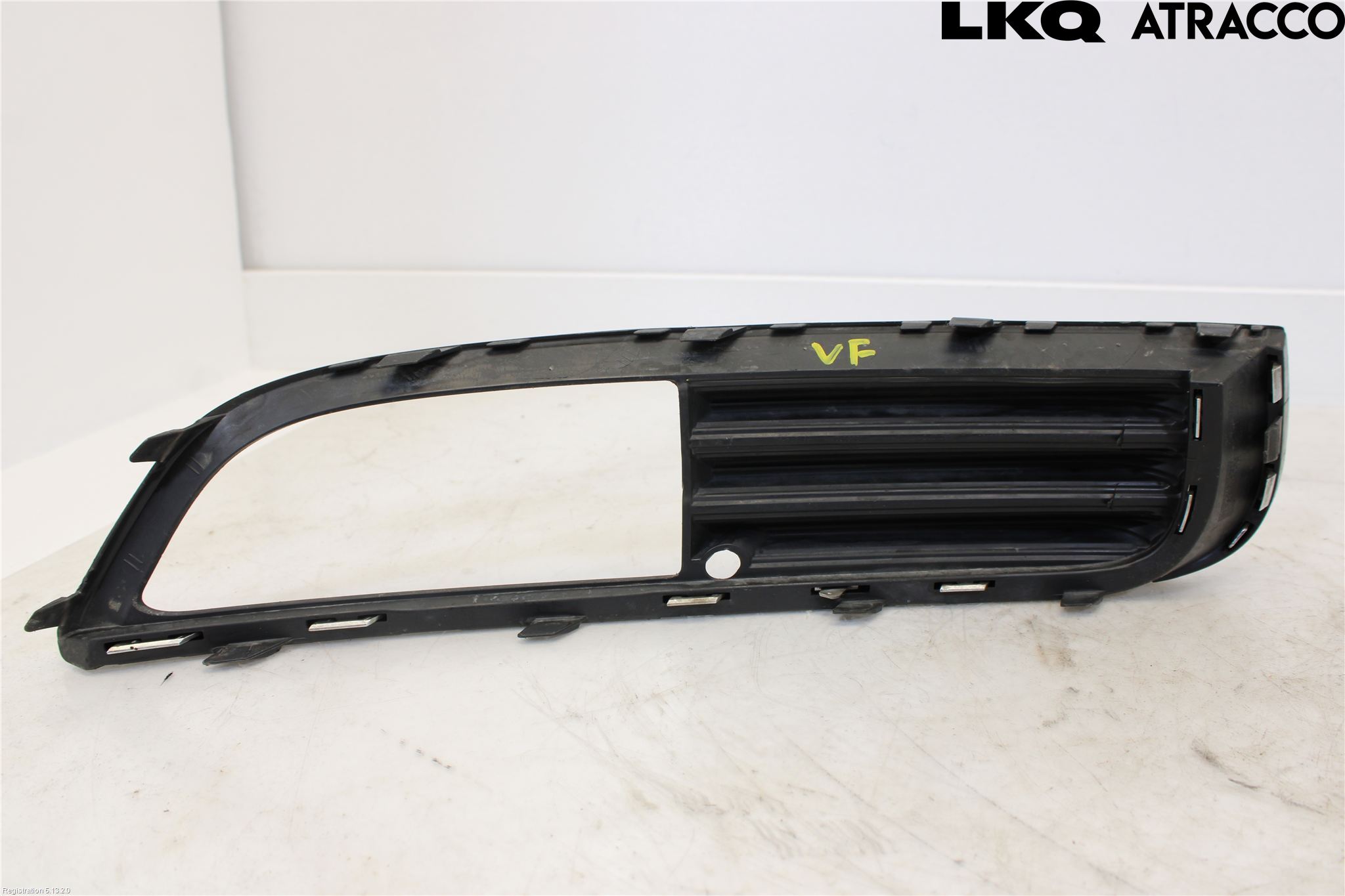 Opel INSIGNIA 09-16 Dimljussarg Fram