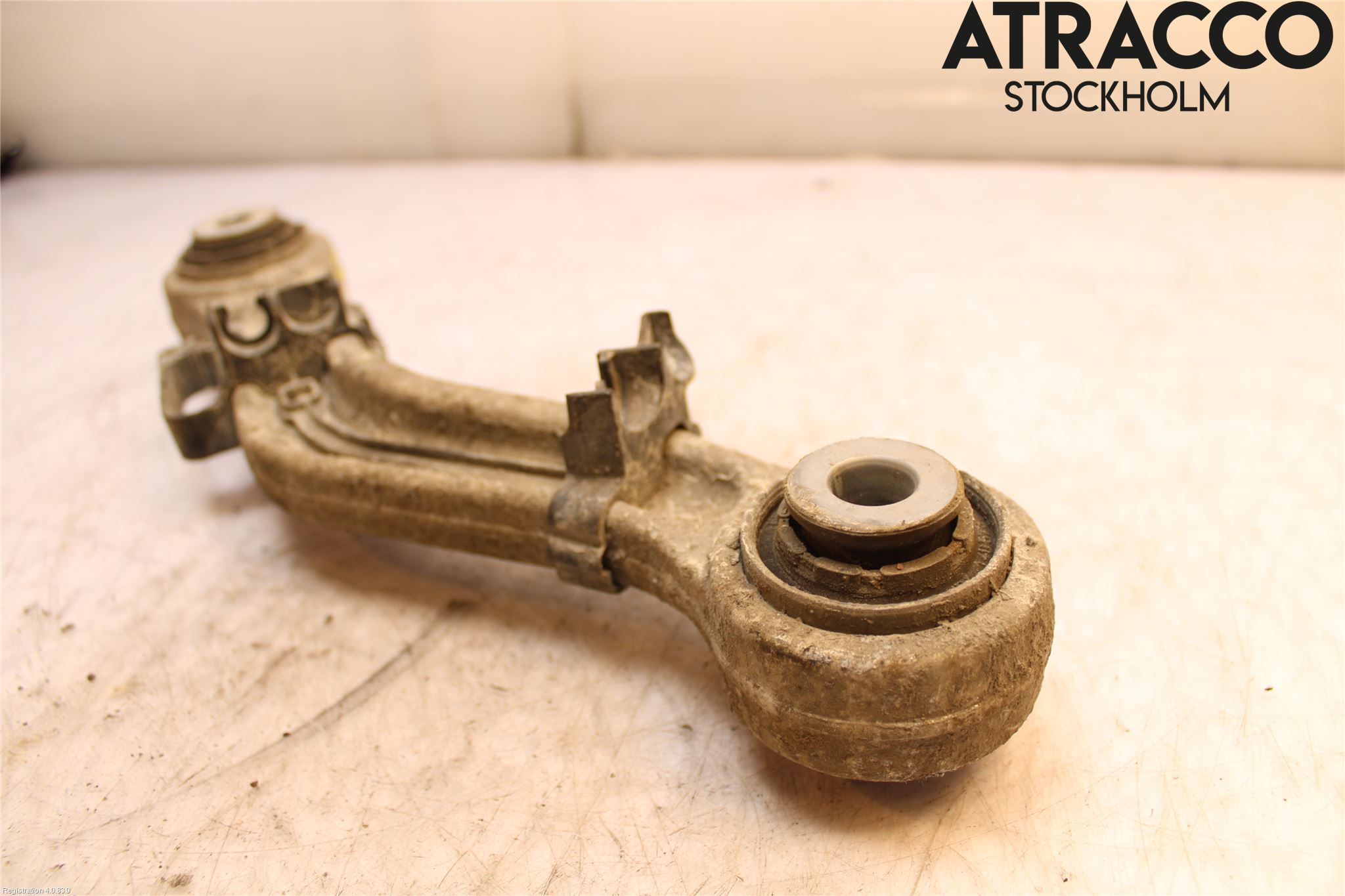 BMW 5 F10/F11/F18 09-17 Bärarm Bak Övre Vänster