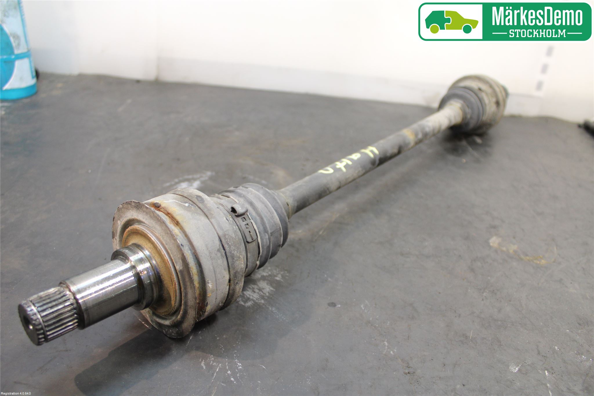 Mercedes-Benz MB GLK-KLASS (X204) 08-16 Drivaxel Bak Höger