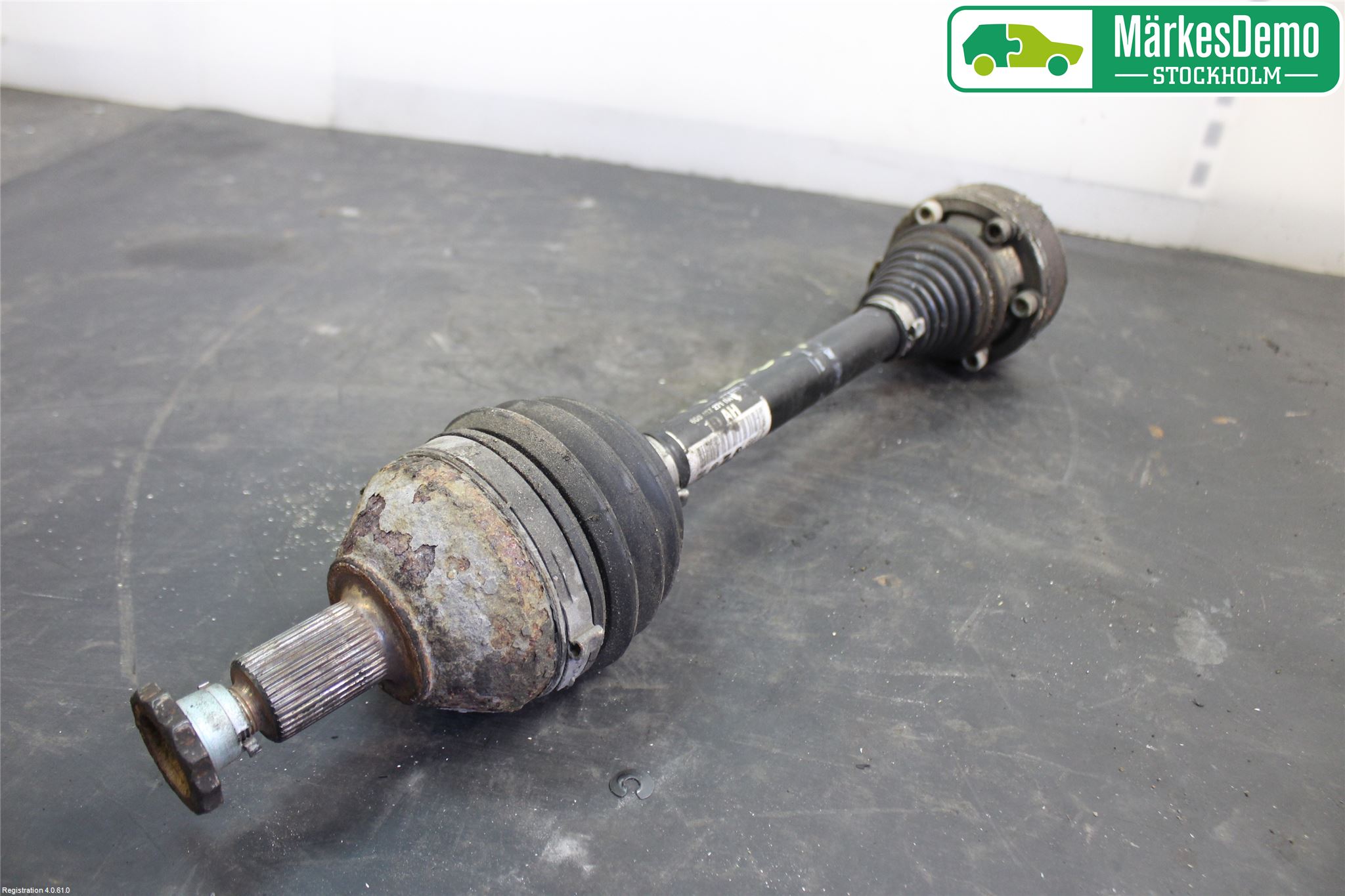 Skoda FABIA 07-14 Drivaxel Fram Vänster