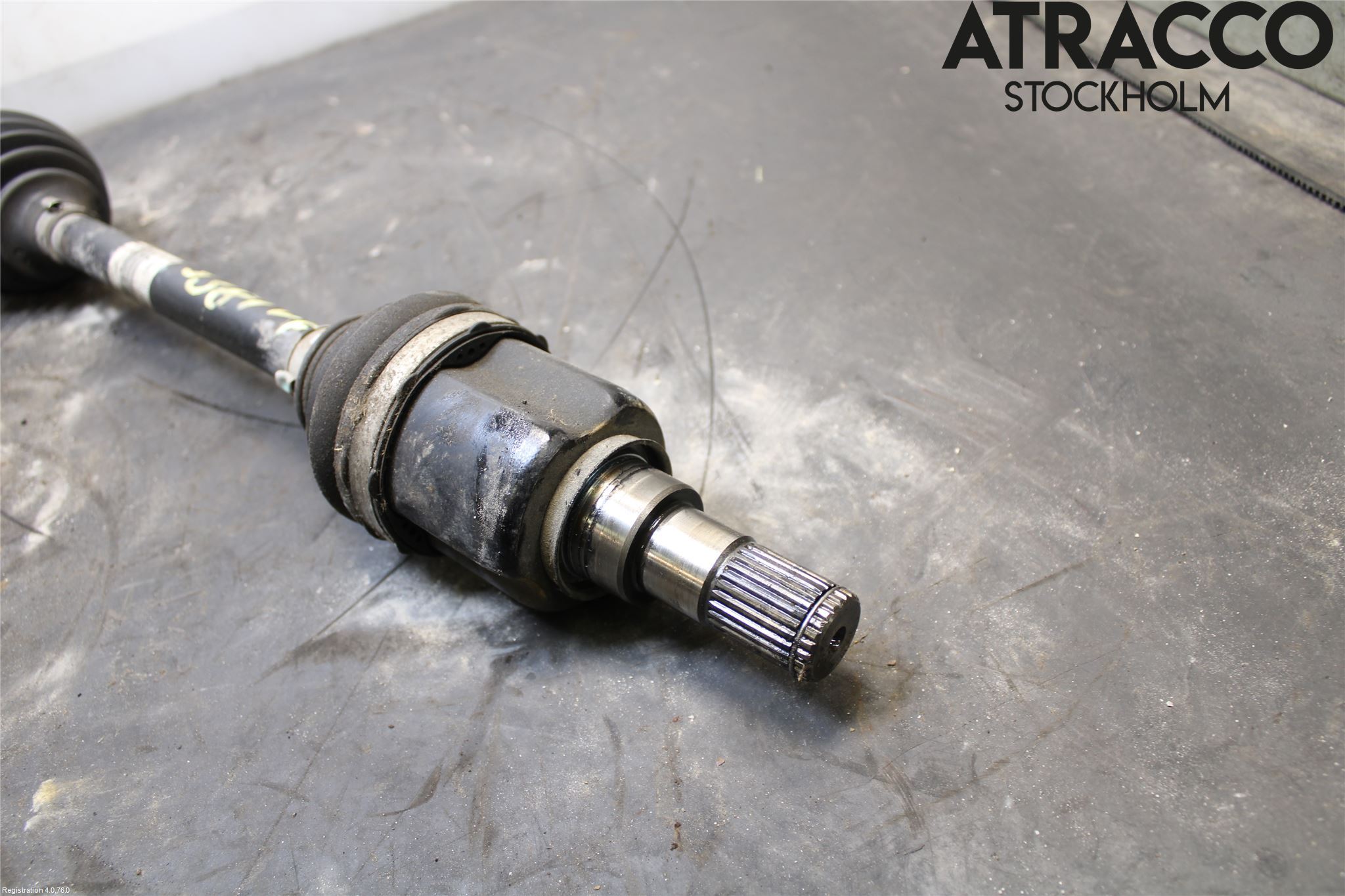 Suzuki SWIFT 11-16 Drivaxel Fram Vänster