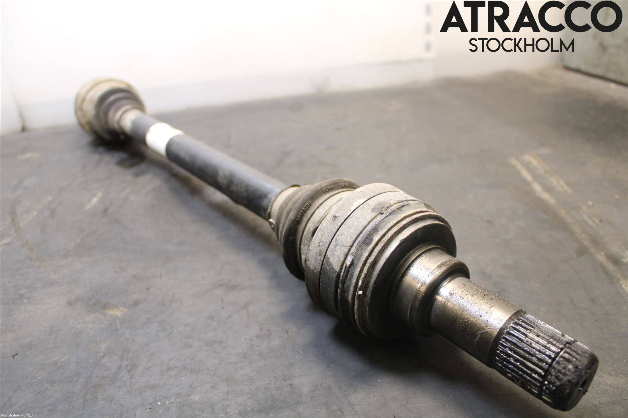 BMW X5 F15 13-18 Drivaxel Bak Vänster