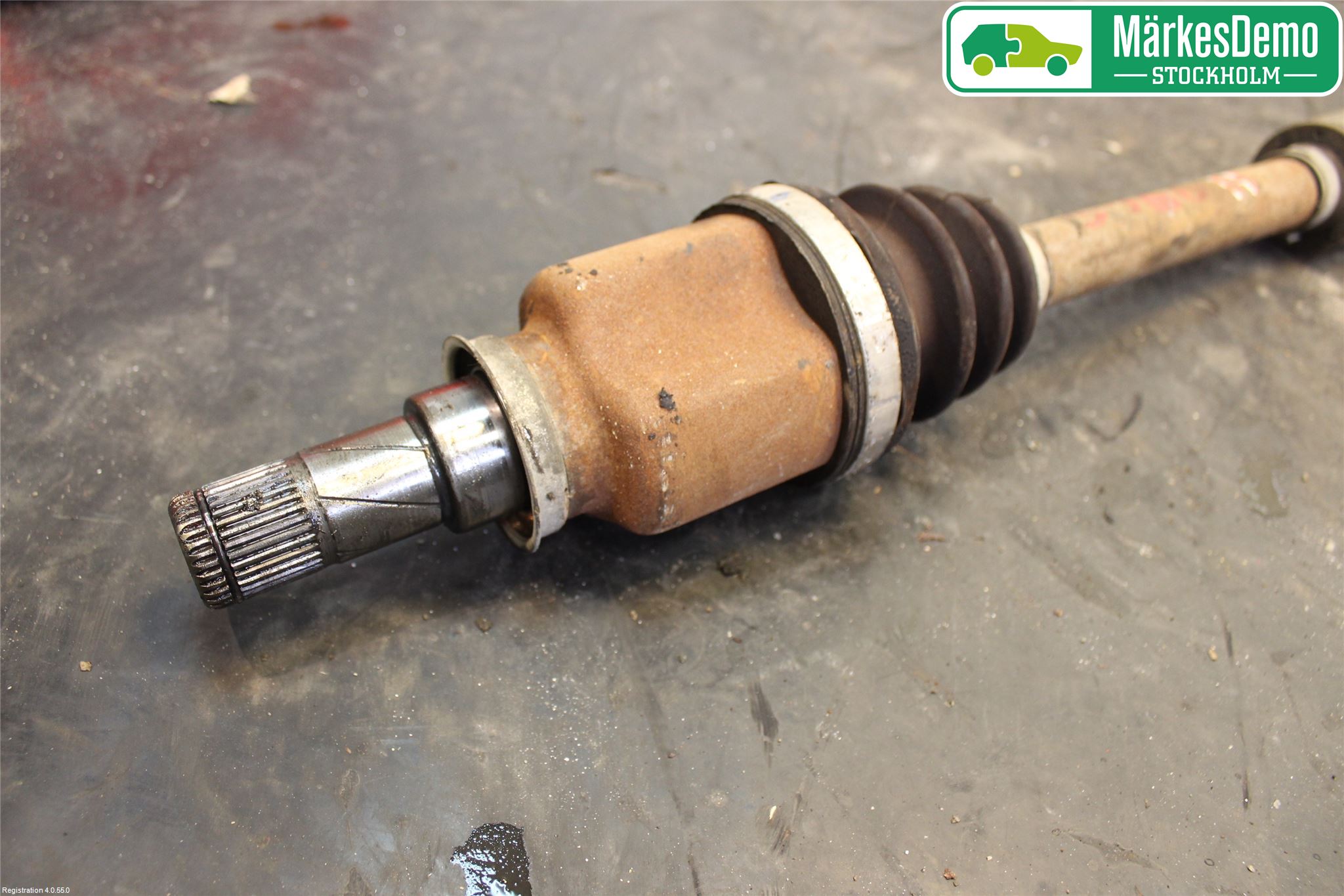 Mitsubishi COLT 09-13 Drivaxel Fram Höger