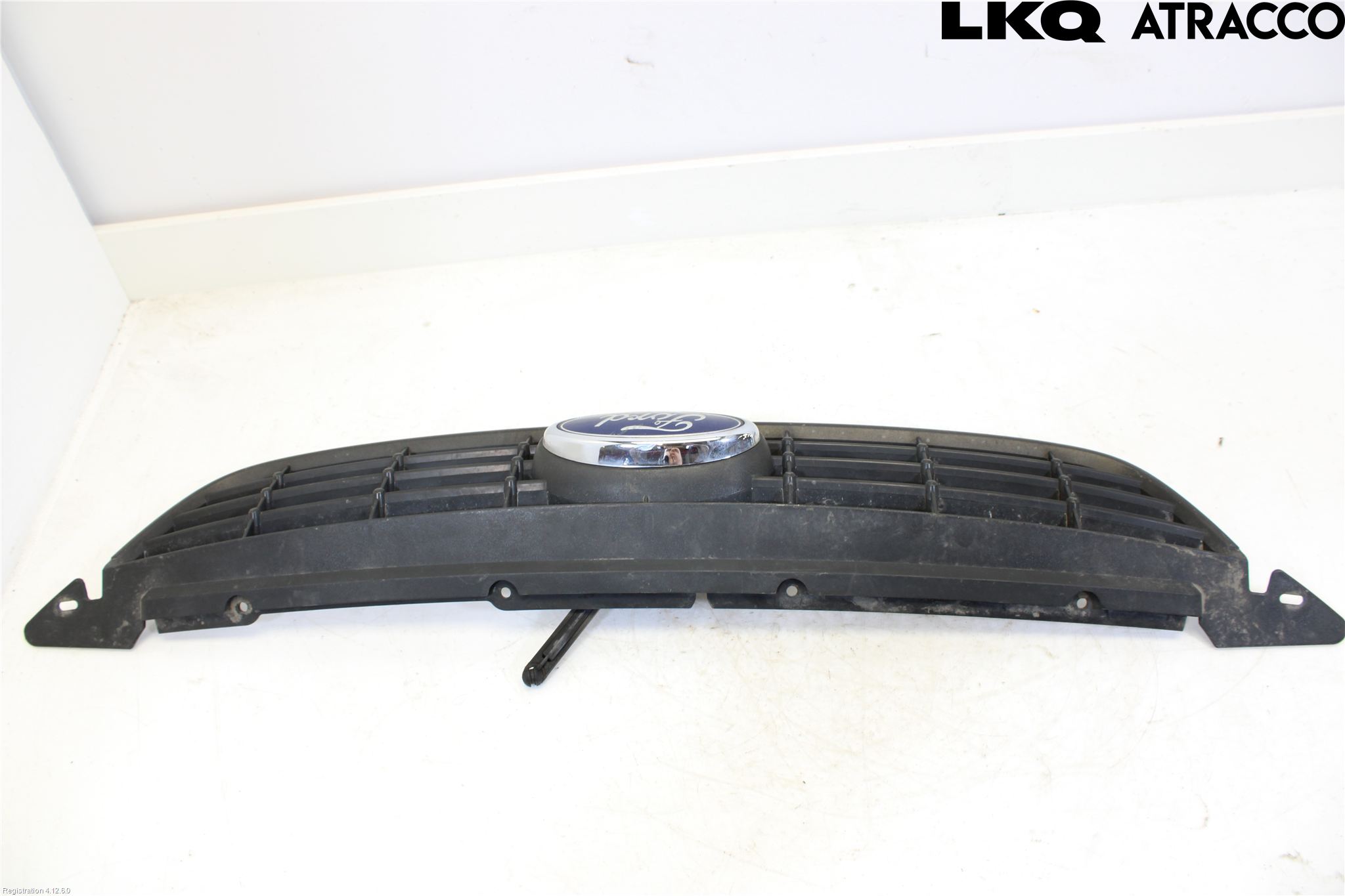 Ford FOCUS 08-11 Grill Komp