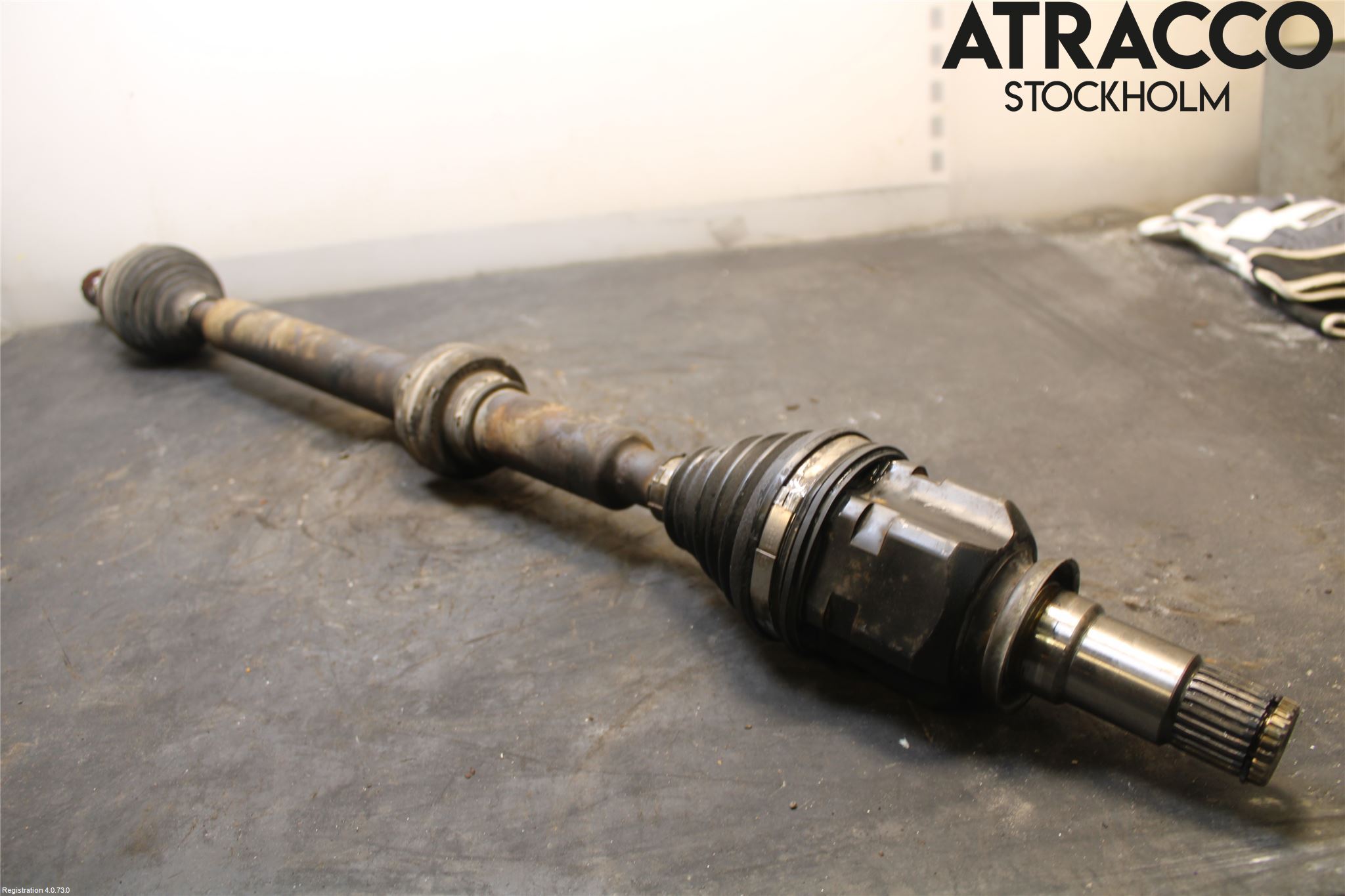 Toyota PRIUS ZVW30 09-20 Drivaxel Fram Höger
