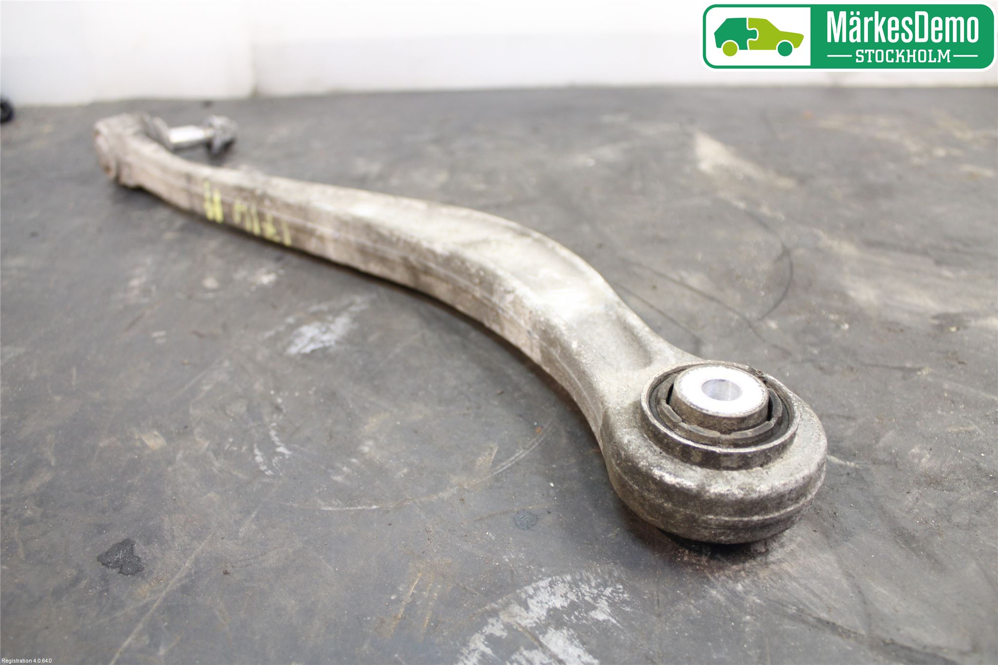 BMW 6 F12/F13 10-18 Bärarm Bak Övre Höger