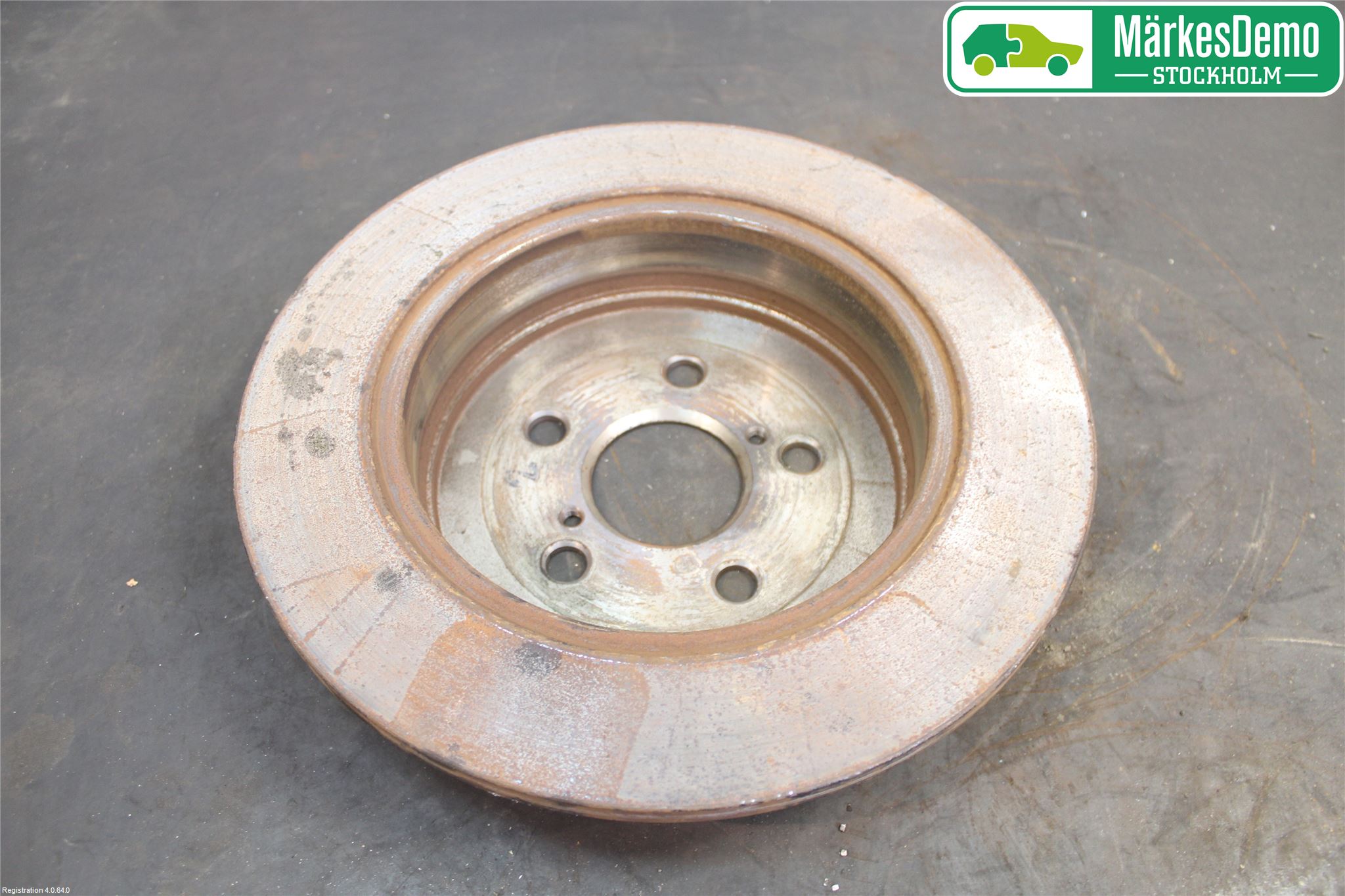 Toyota AVENSIS 03-06 Bromsskiva Bak