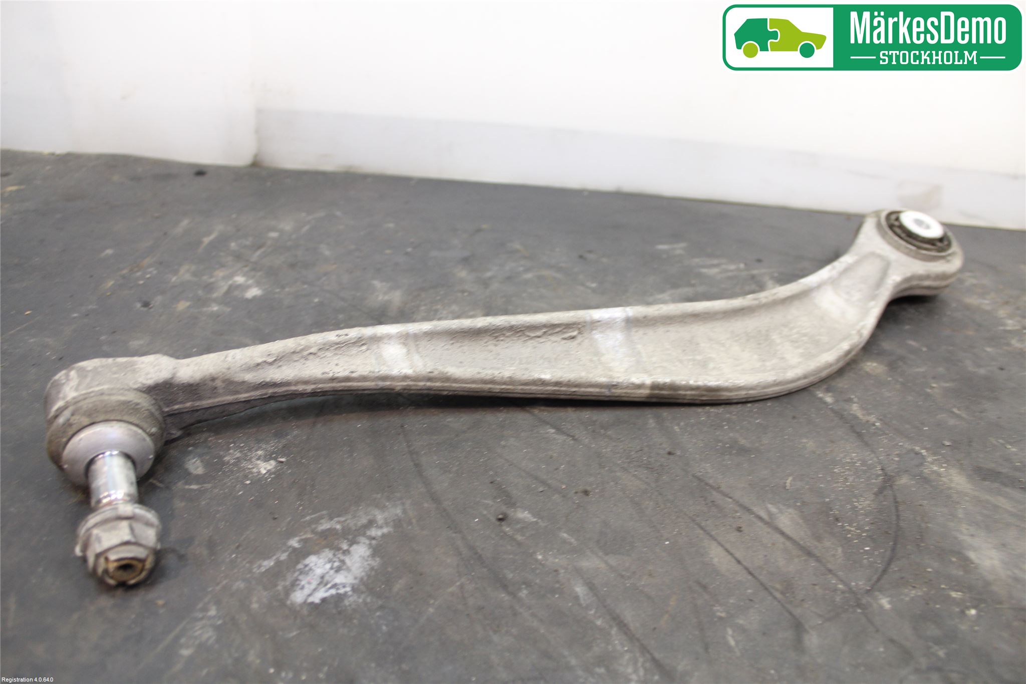 BMW 6 F12/F13 10-18 Bärarm Bak Övre Höger