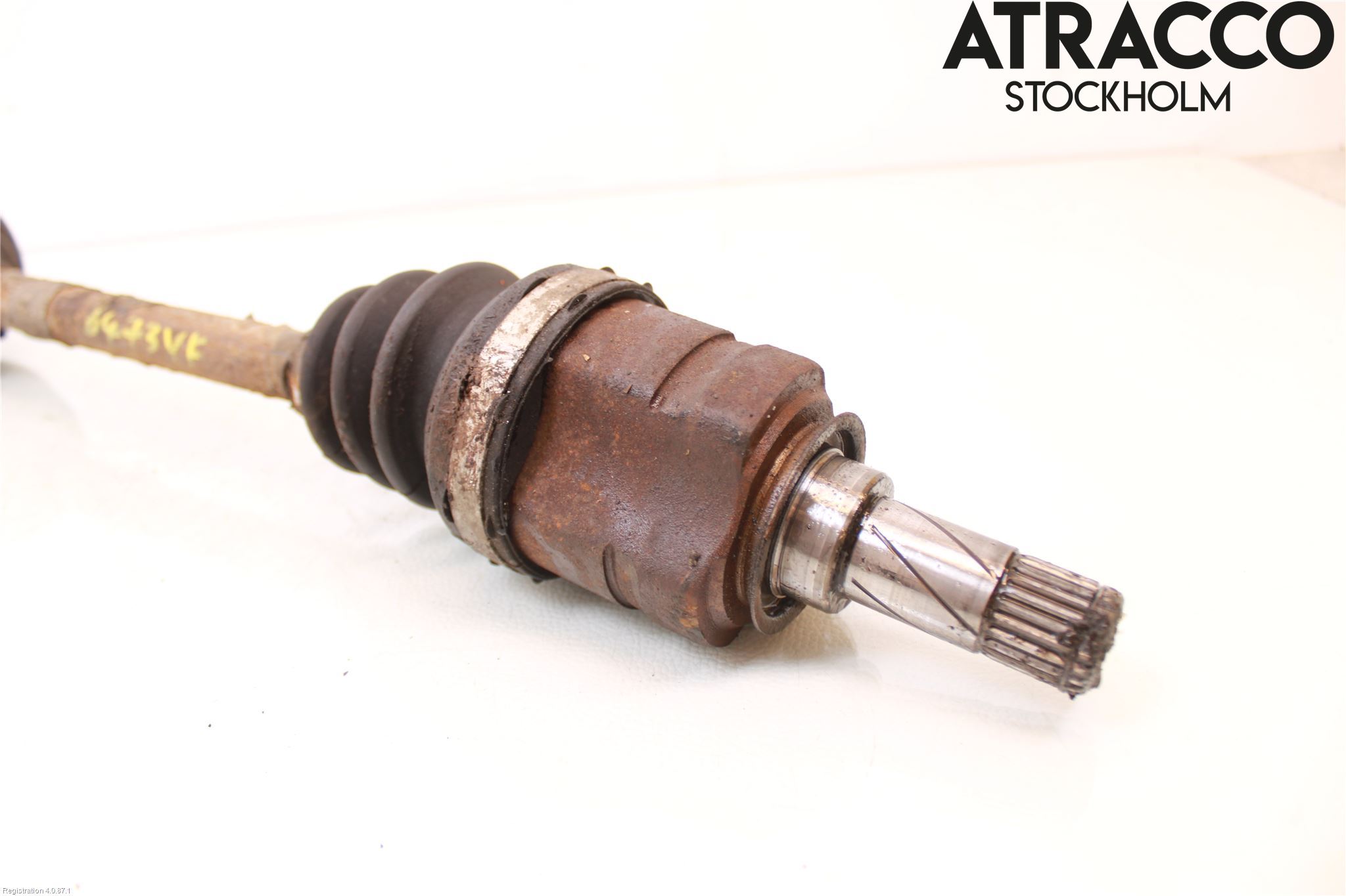 Opel CORSA D 07-14 Drivaxel Fram Vänster