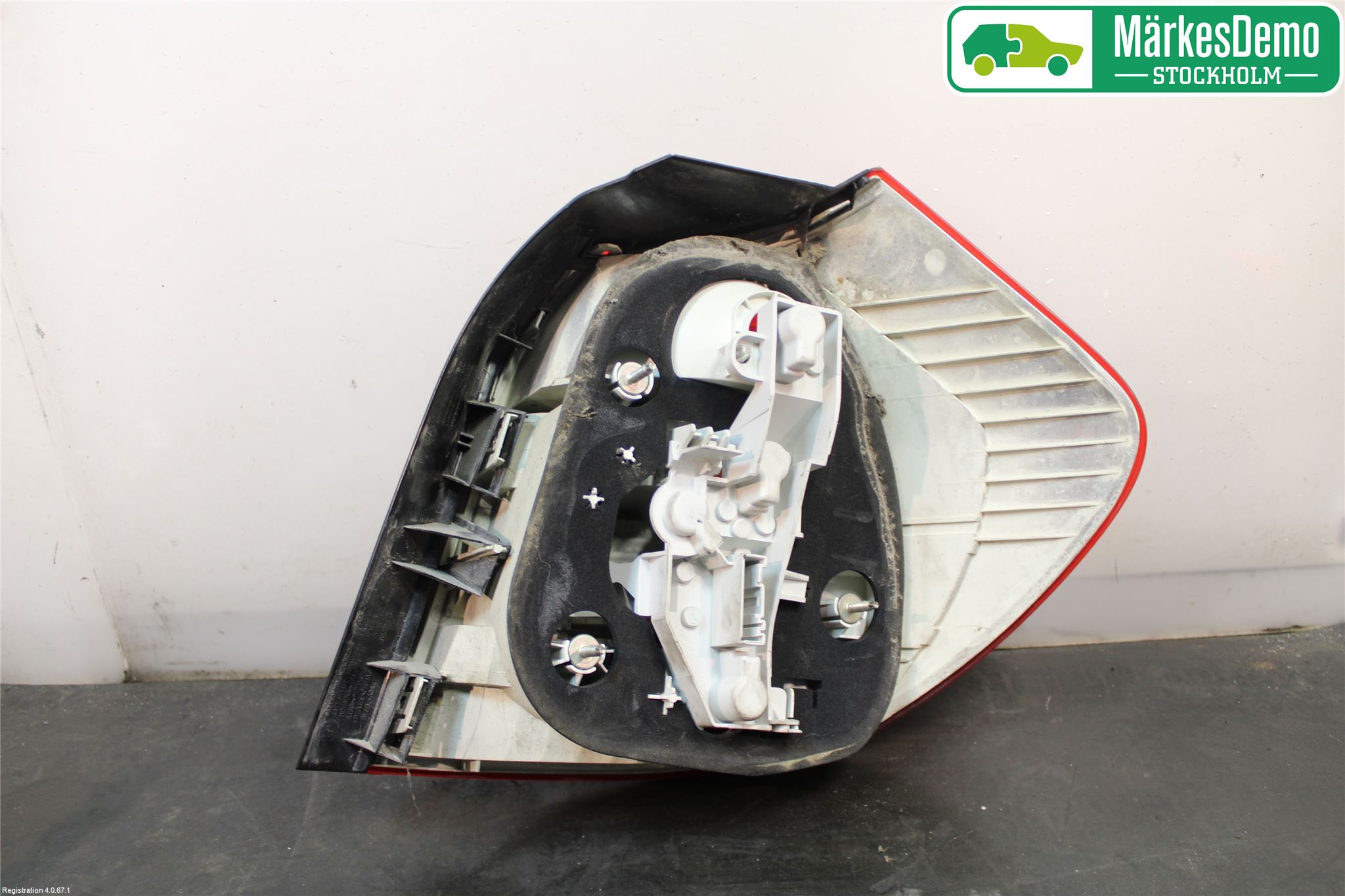 BMW 1 E87/81 5D/3D 03-11 Bakljus Vänster