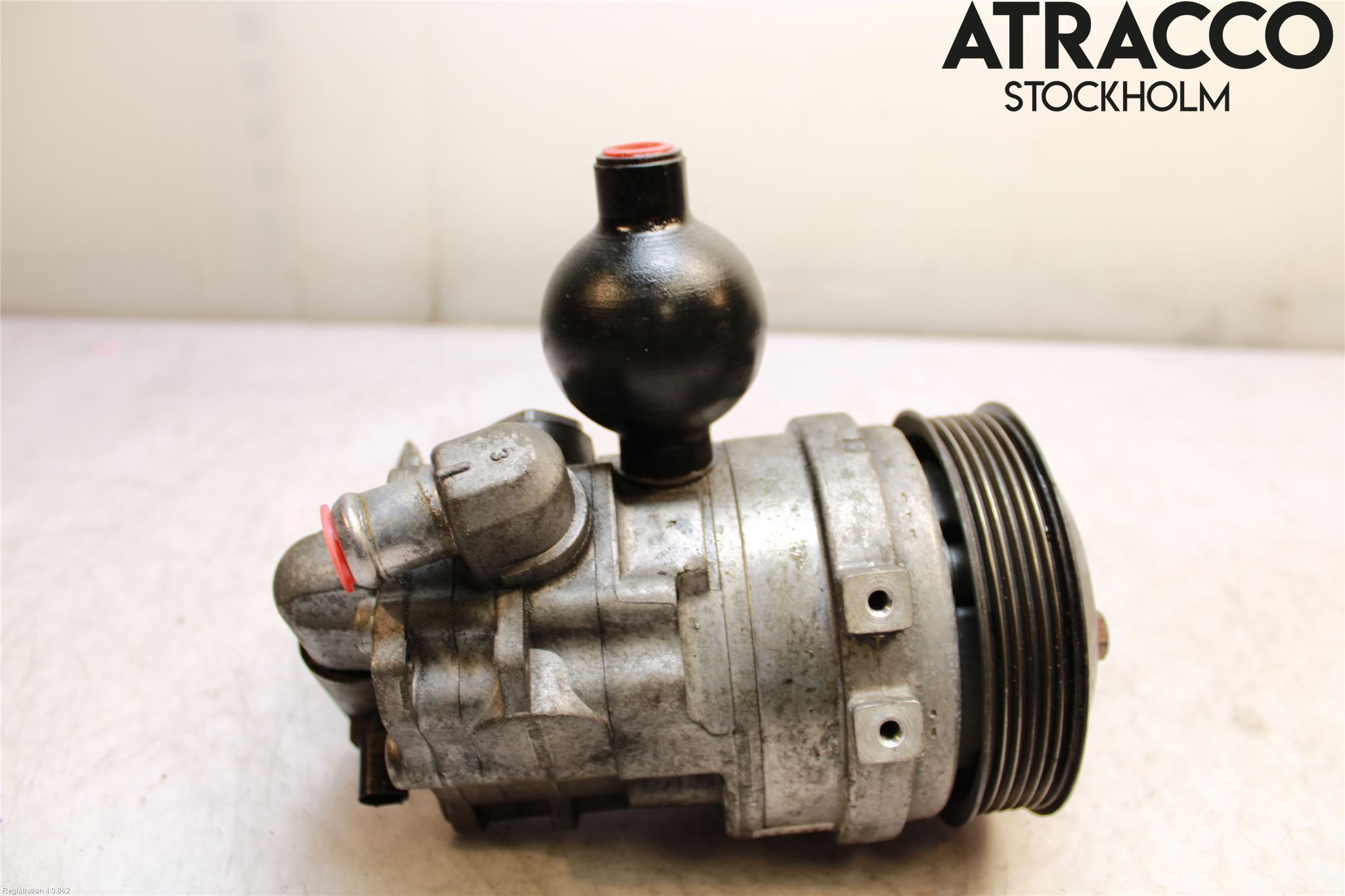 BMW 6 E63/64    02-10 Styrservopump