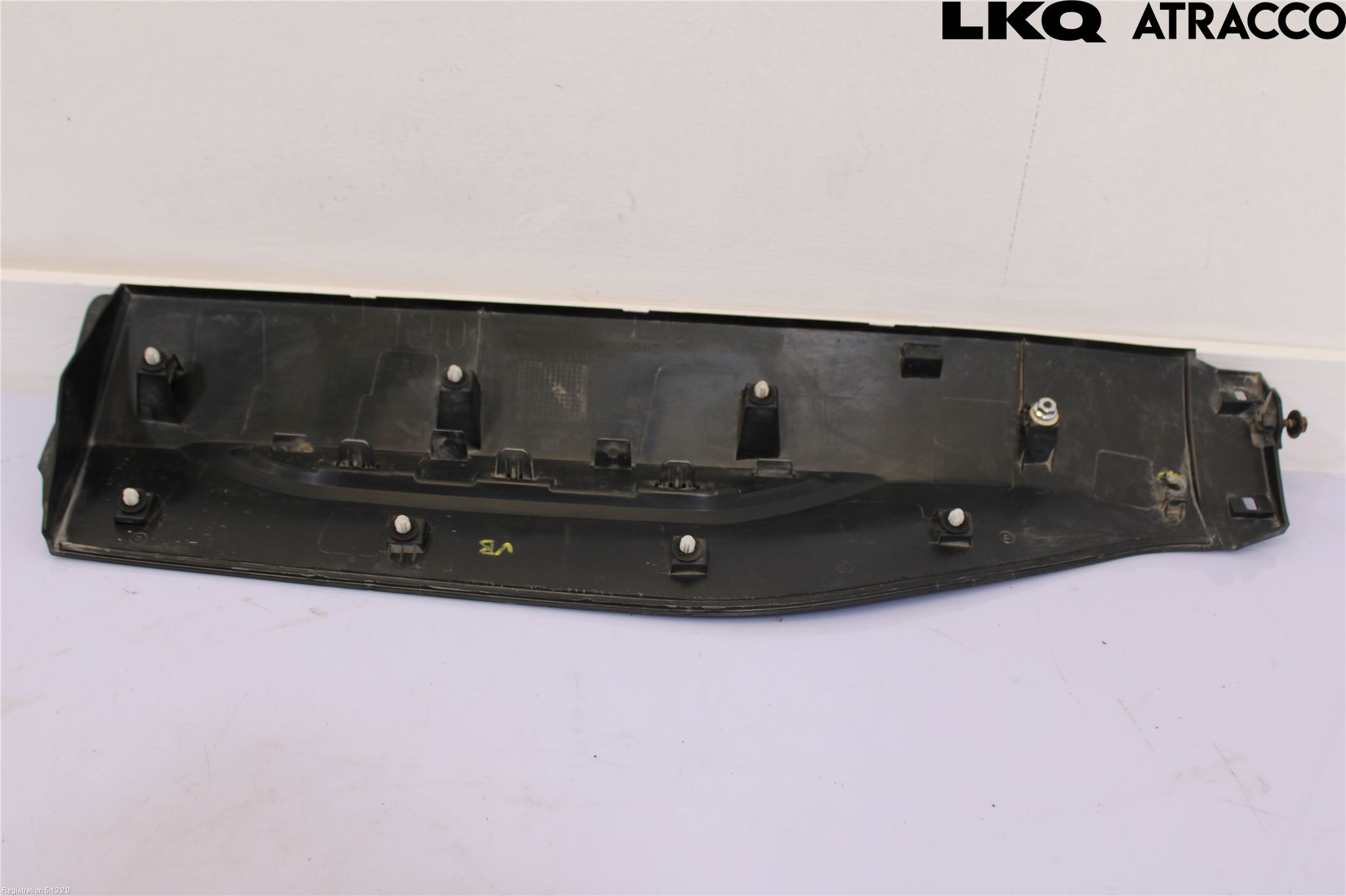 Toyota YARIS CROSS XP21 21- Dörr Dekorlist Bak Vä