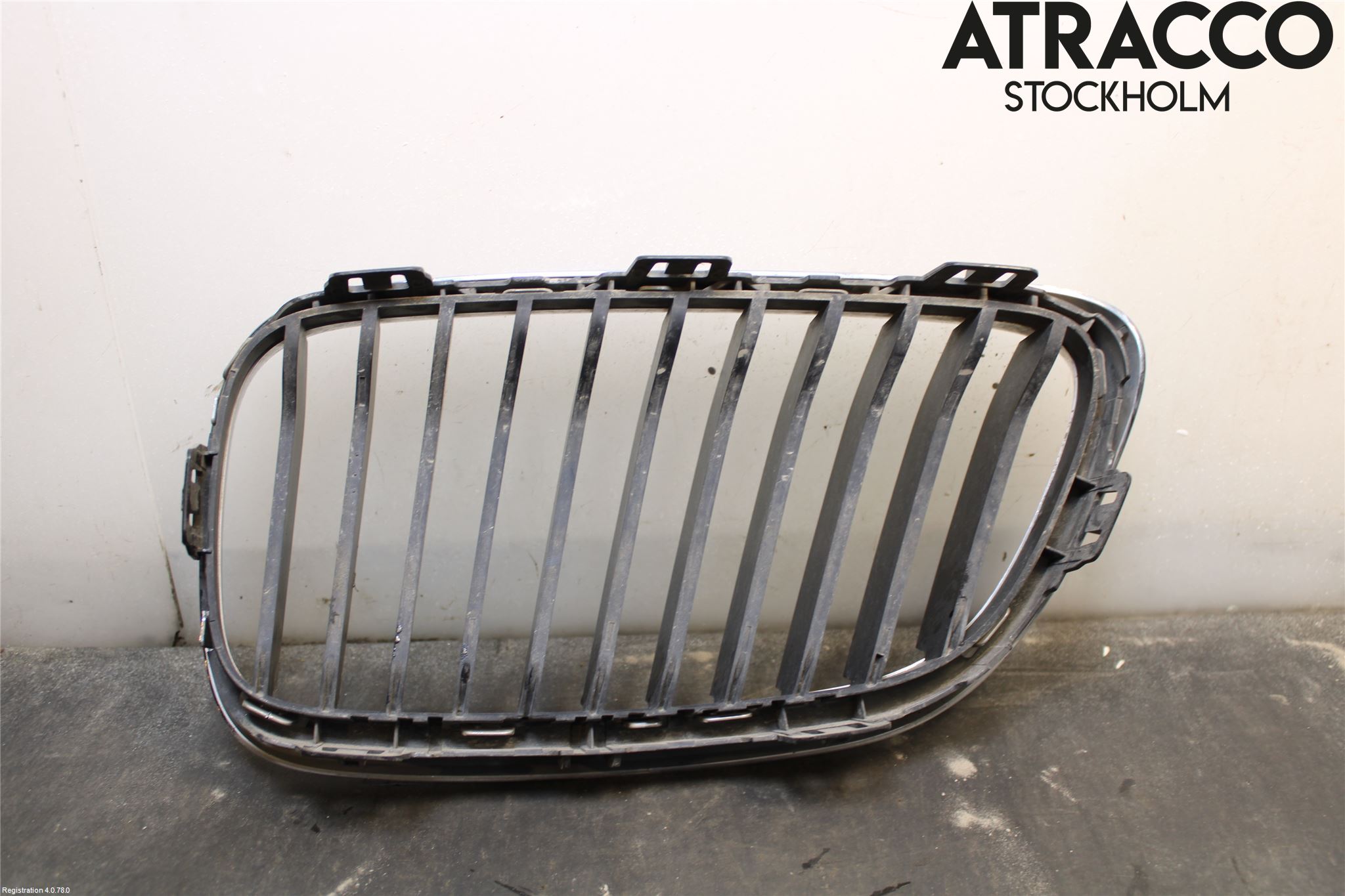 BMW 2 F45 Active Tourer 14-21 Grilldel Höger