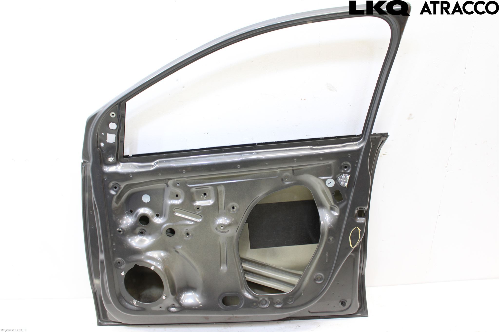 Volkswagen VW POLO 10-17 Dörr Fram Höger