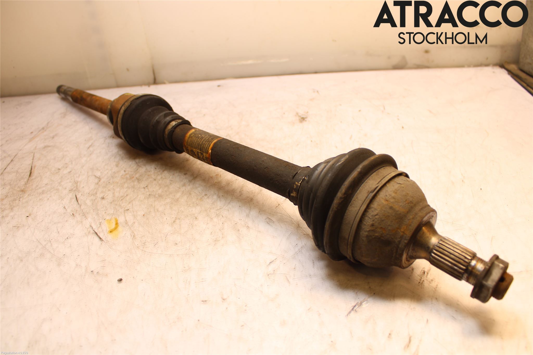 Peugeot 308 08-13 Drivaxel Fram Höger