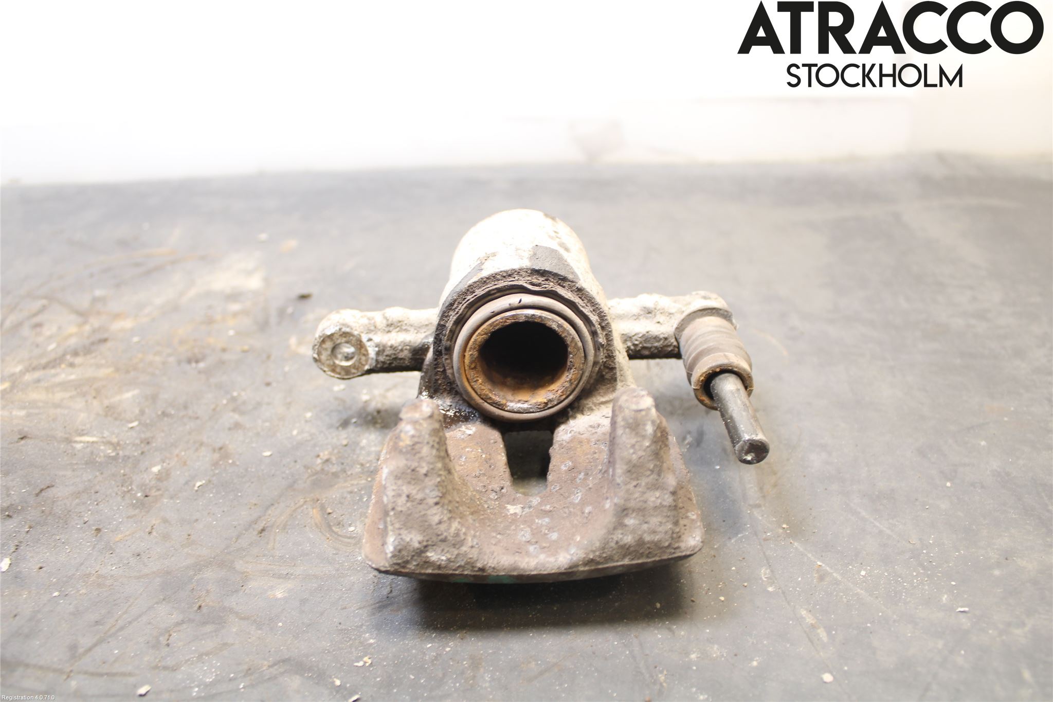Toyota AVENSIS 03-06 Bromsok Bak Höger
