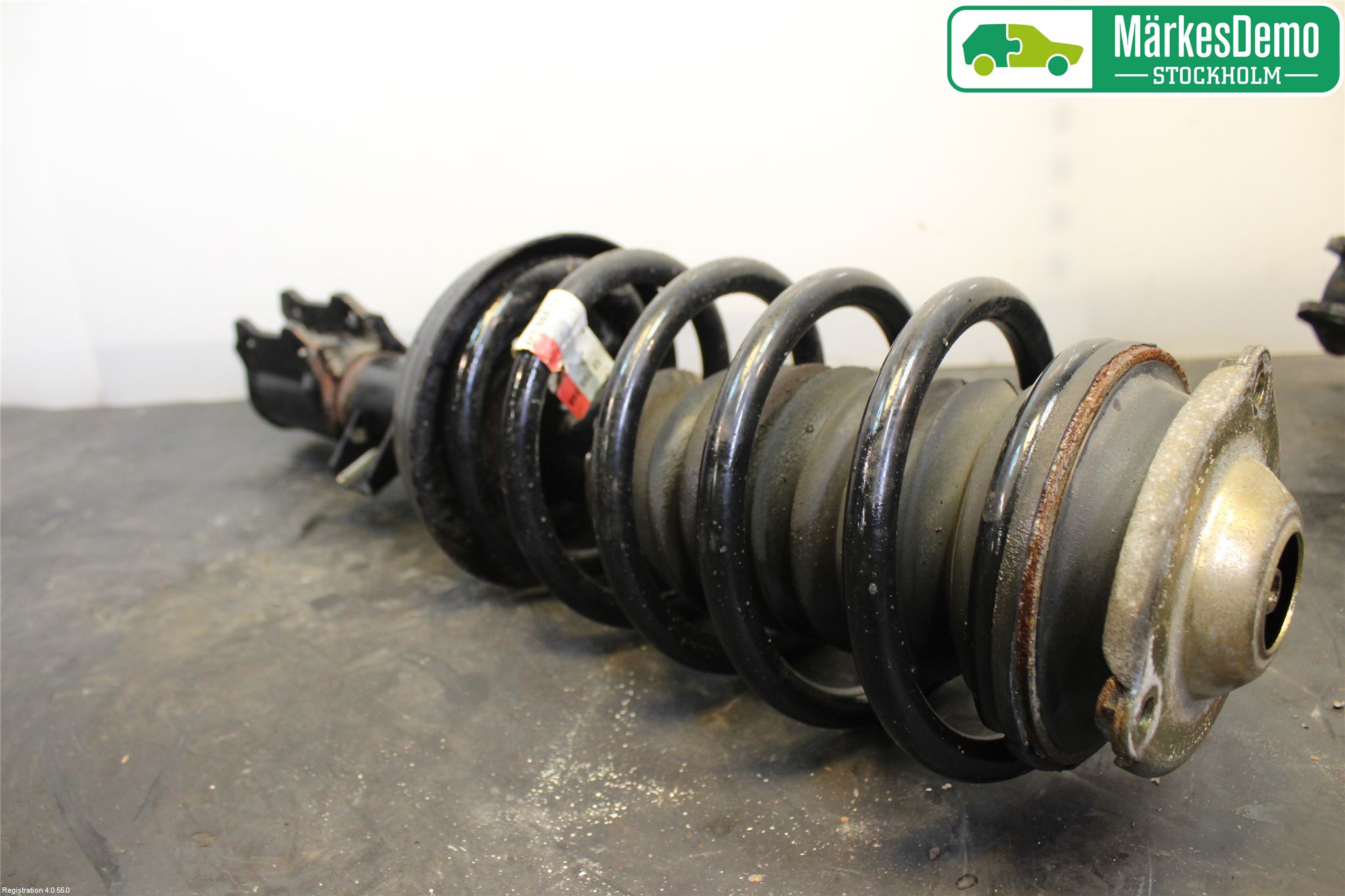 Saab 9-5     06-10 Fjäderben Fram Vänster