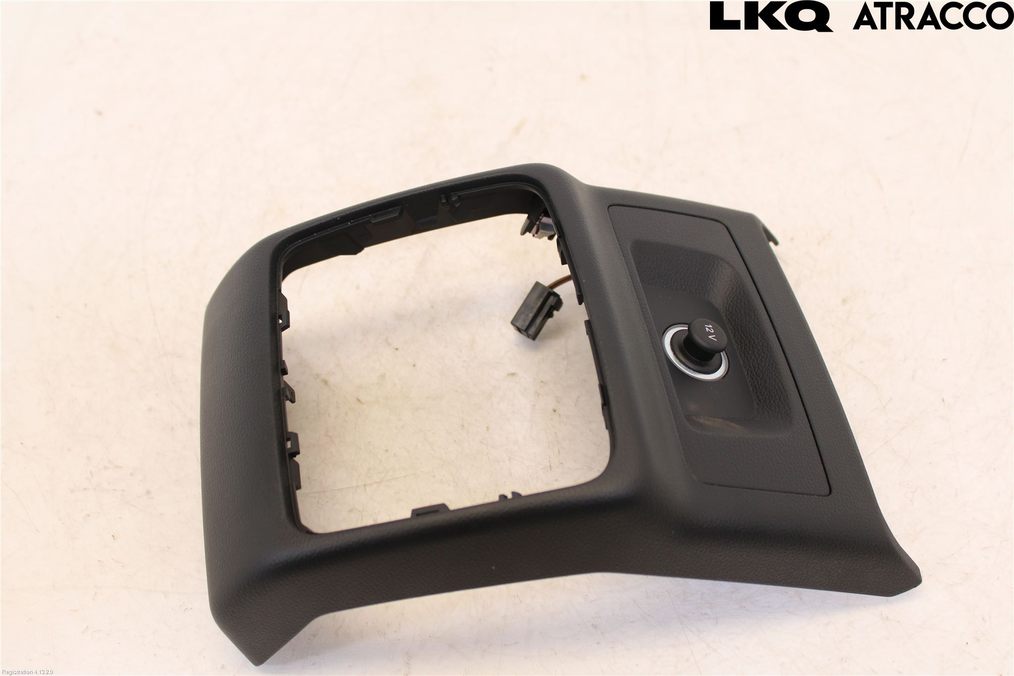 Audi A5 17- Instrumentkonsoll Mitt