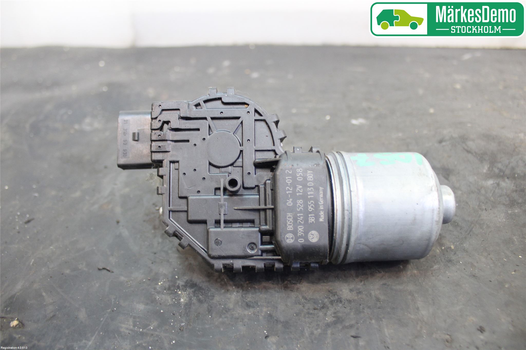 Volkswagen VW PASSAT 01-05 Torkarmotor Vindruta